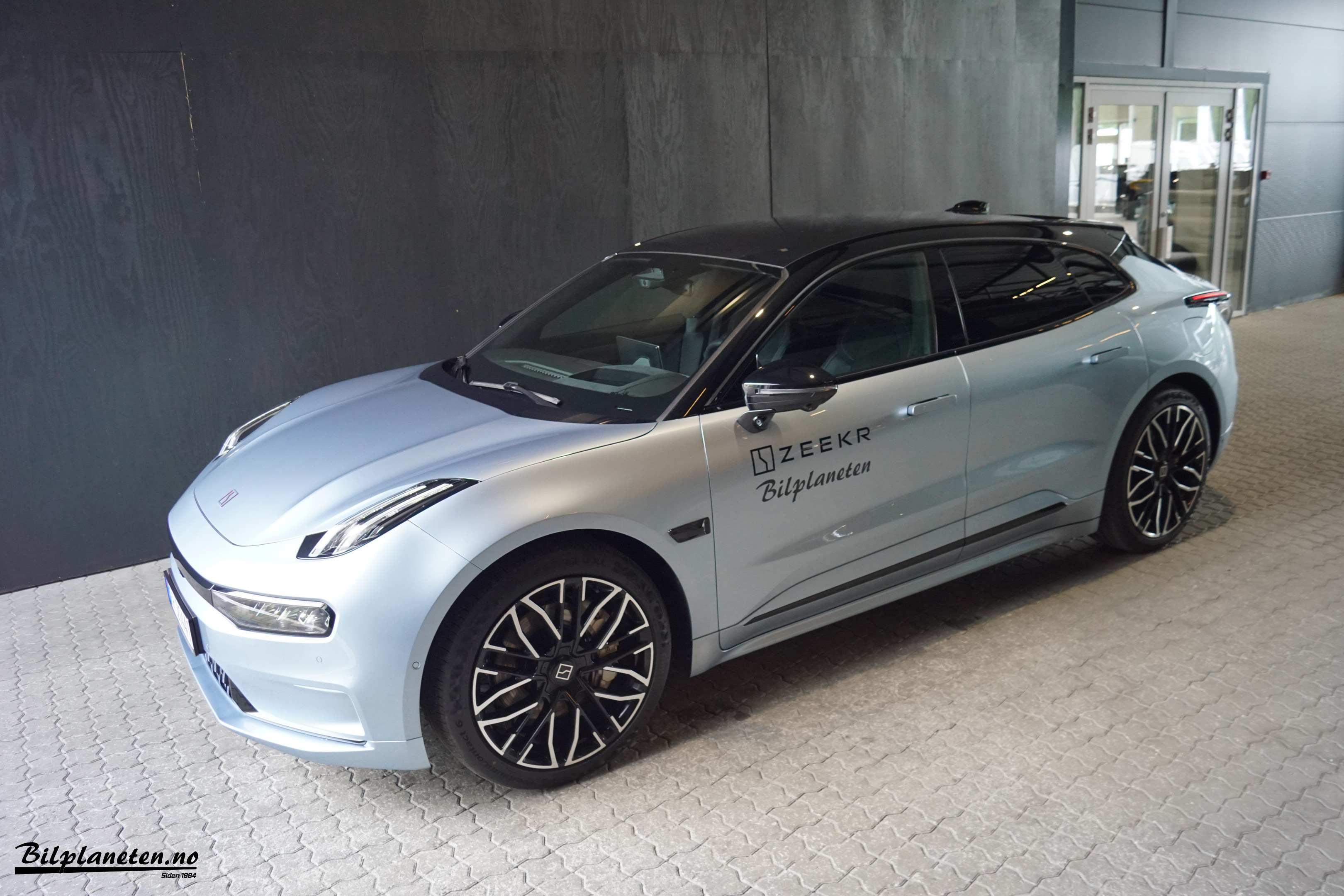 [general.product.image.short] 1 - Zeekr 001 Privilege AWD 2026