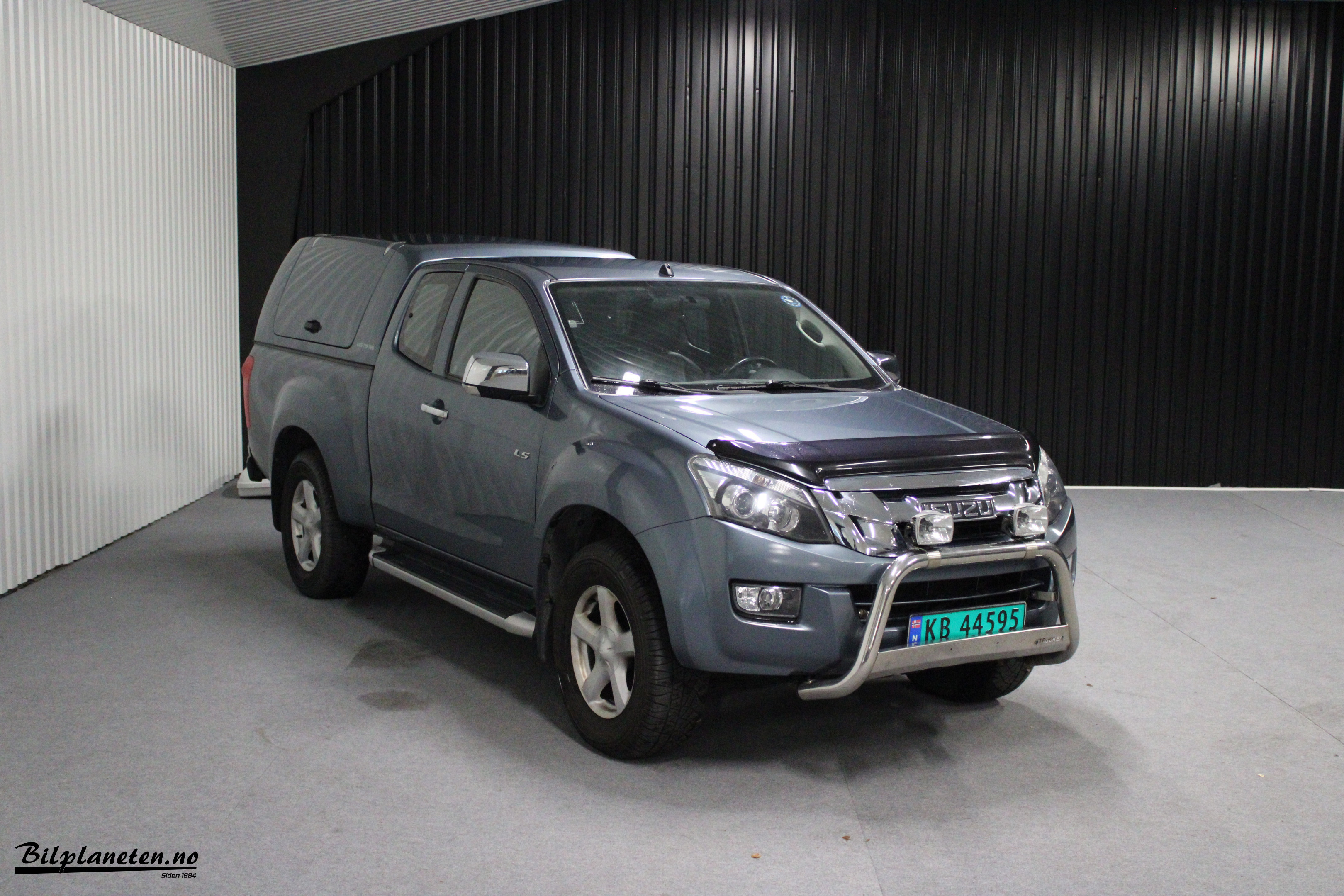[general.product.image.short] 1 - Isuzu D-Max LS 2015