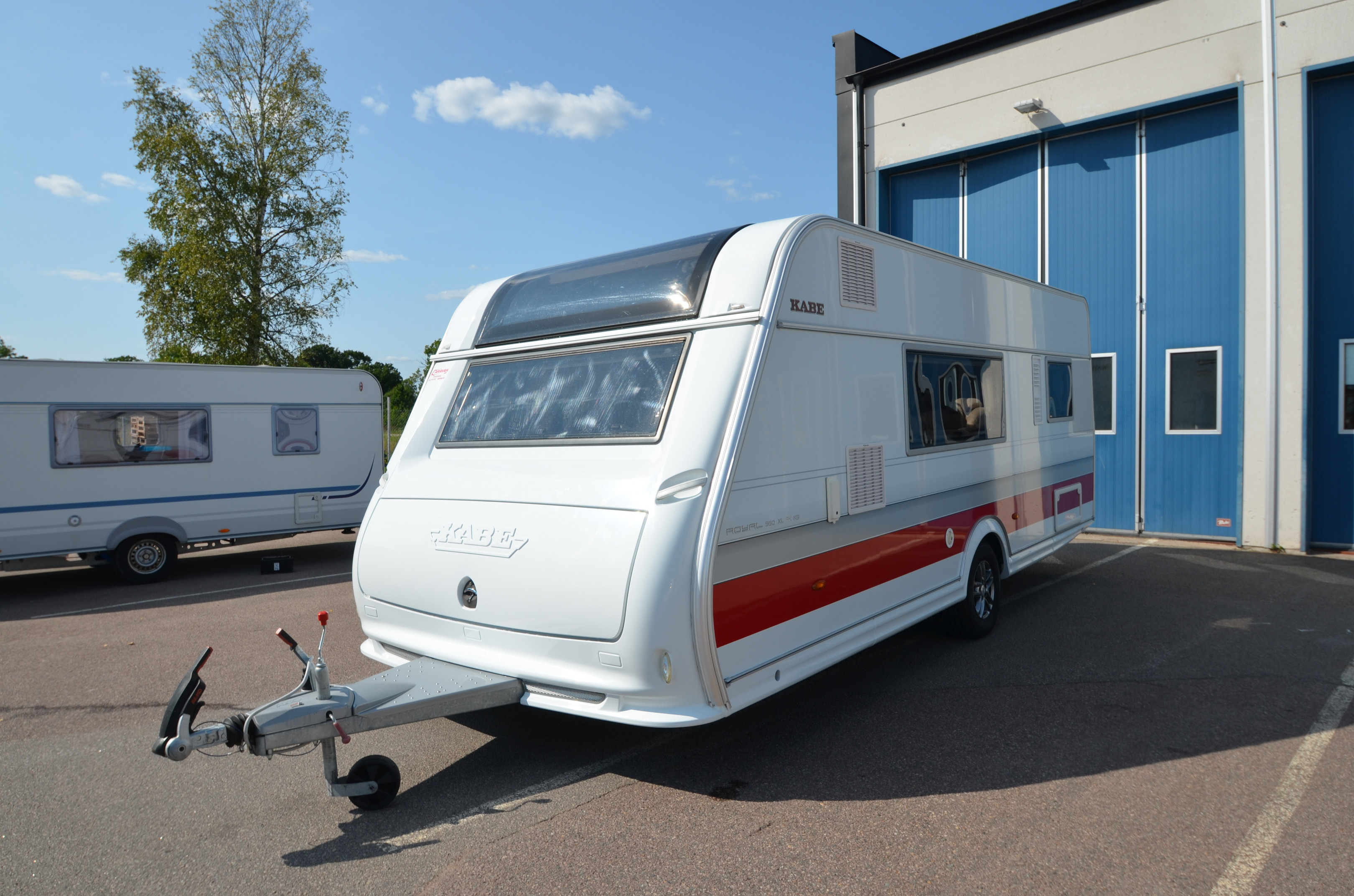 Produktbild 1 - KABE ROYAL 560XL FK KS (AC,SOLCELL) 2017
