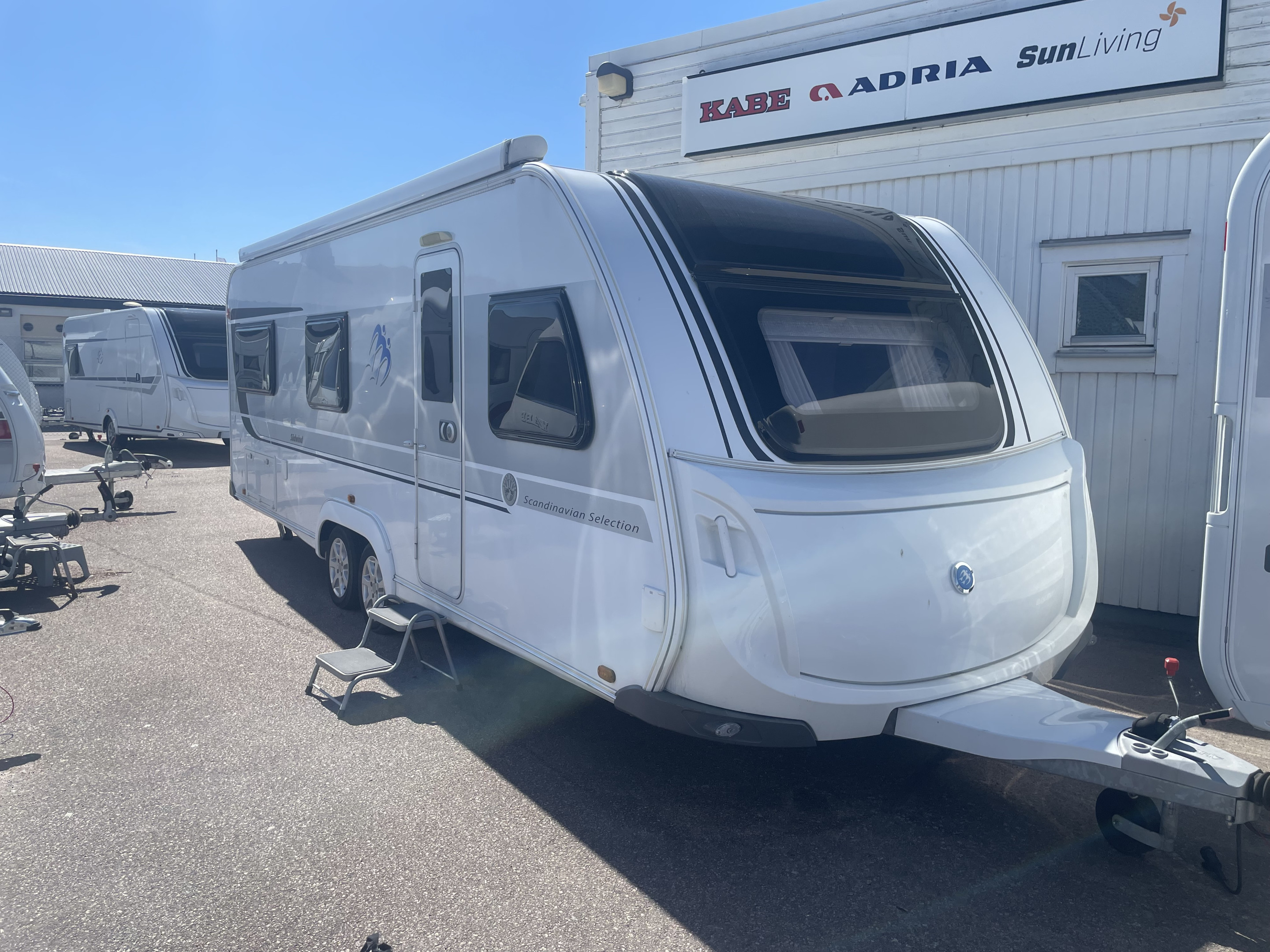 Produktbild 1 - Knaus 650 UDF (Ac, Mover, Boxmarkis,Tält) 2017