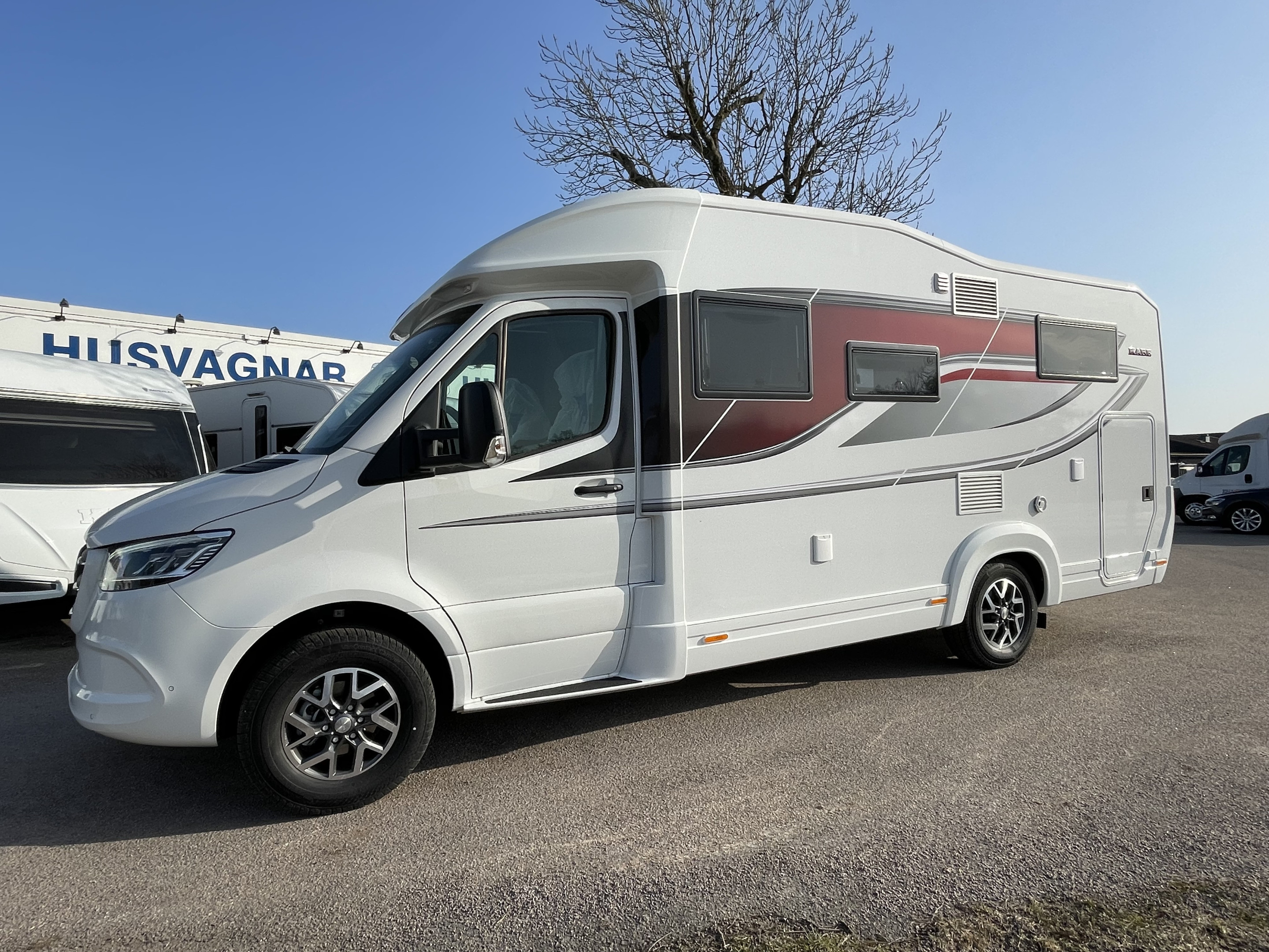 Produktbild 1 - KABE TRAVEL MASTER NOVUM N720 LGB 2026