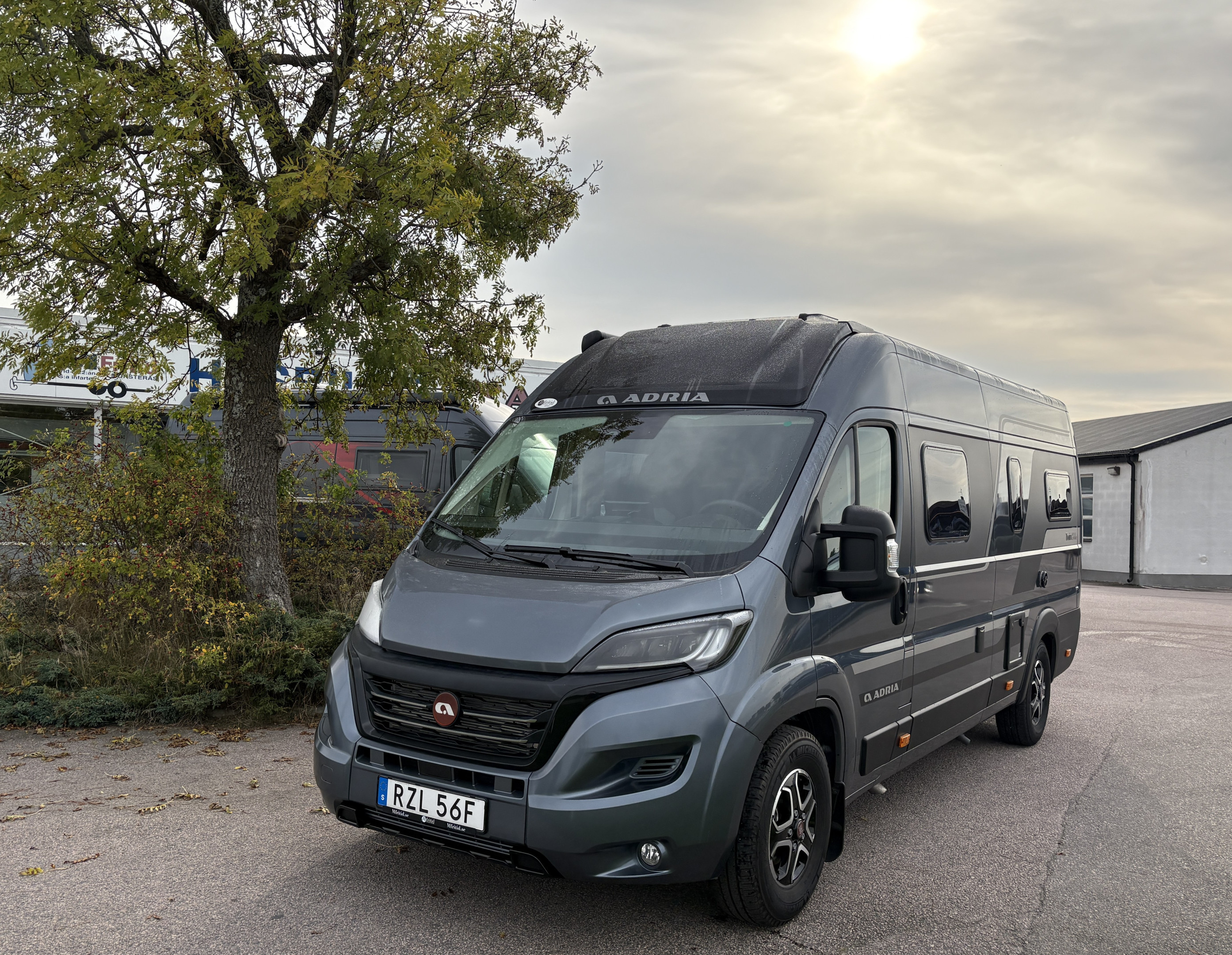 Produktbild 1 - Adria TWIN 640 SLB 2024