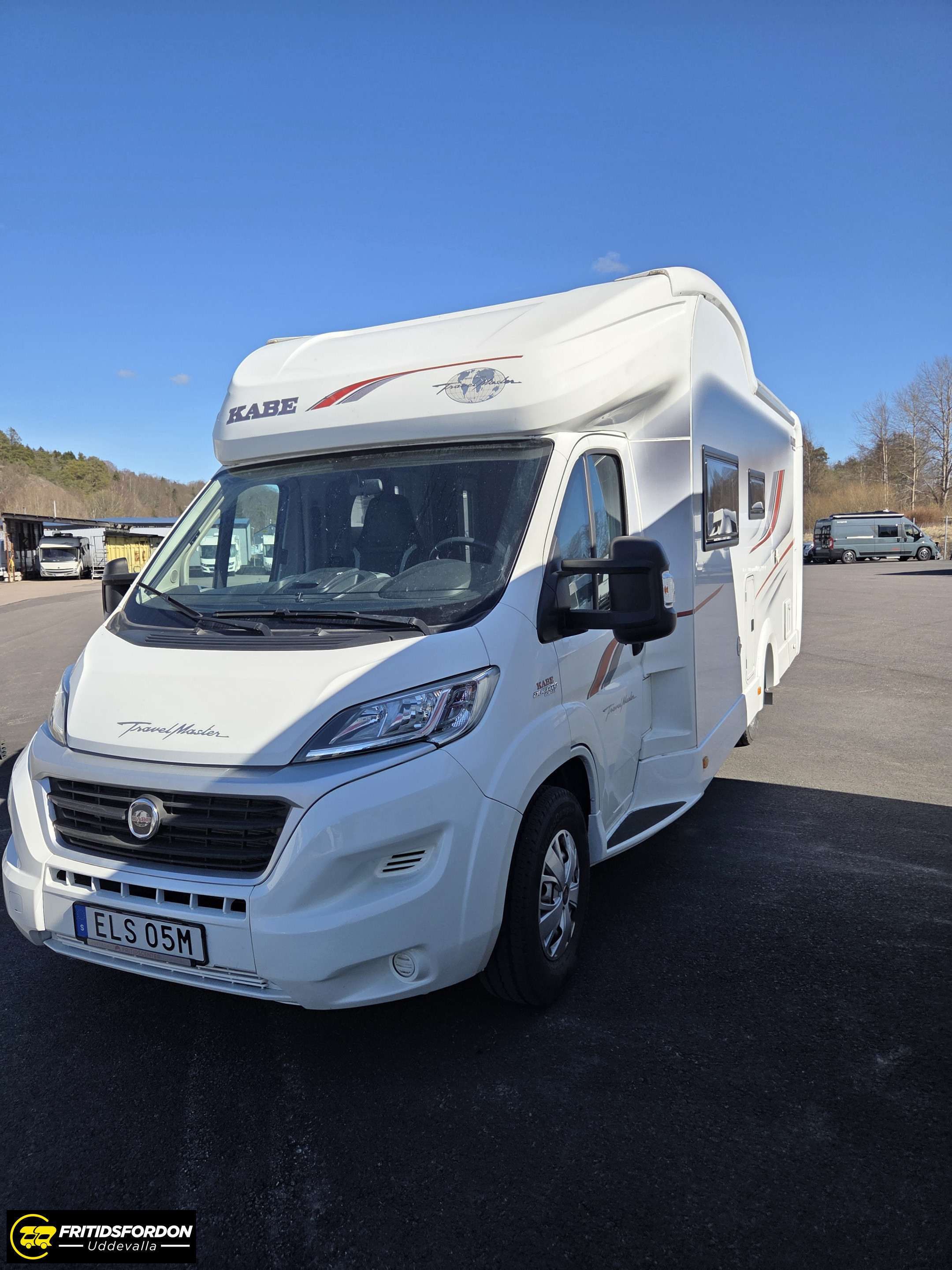 Produktbild 1 - KABE 740 x LXL Alde  Taksäng 2019