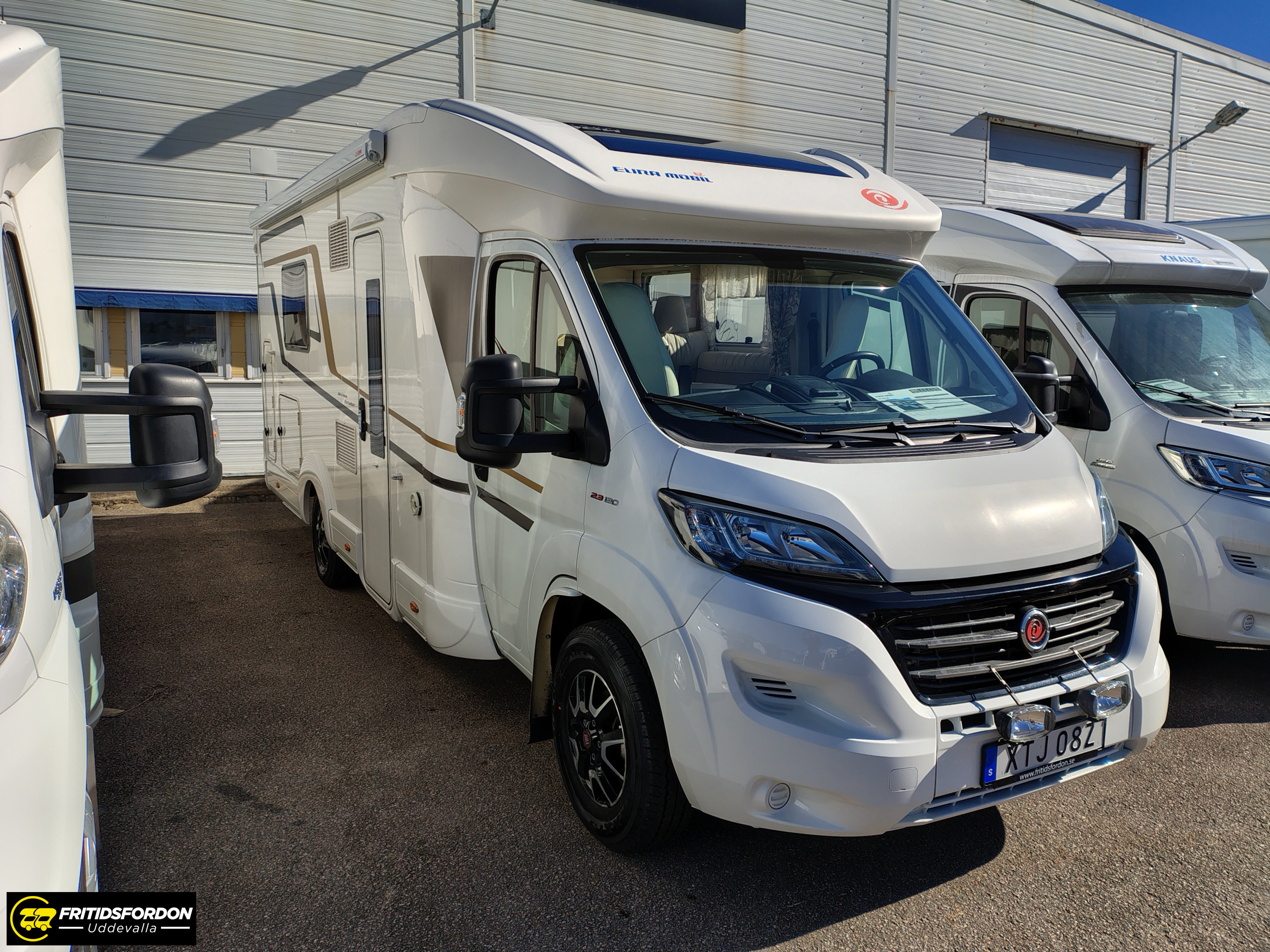 Produktbild 1 - Eura Mobil PT 730 EB 2018