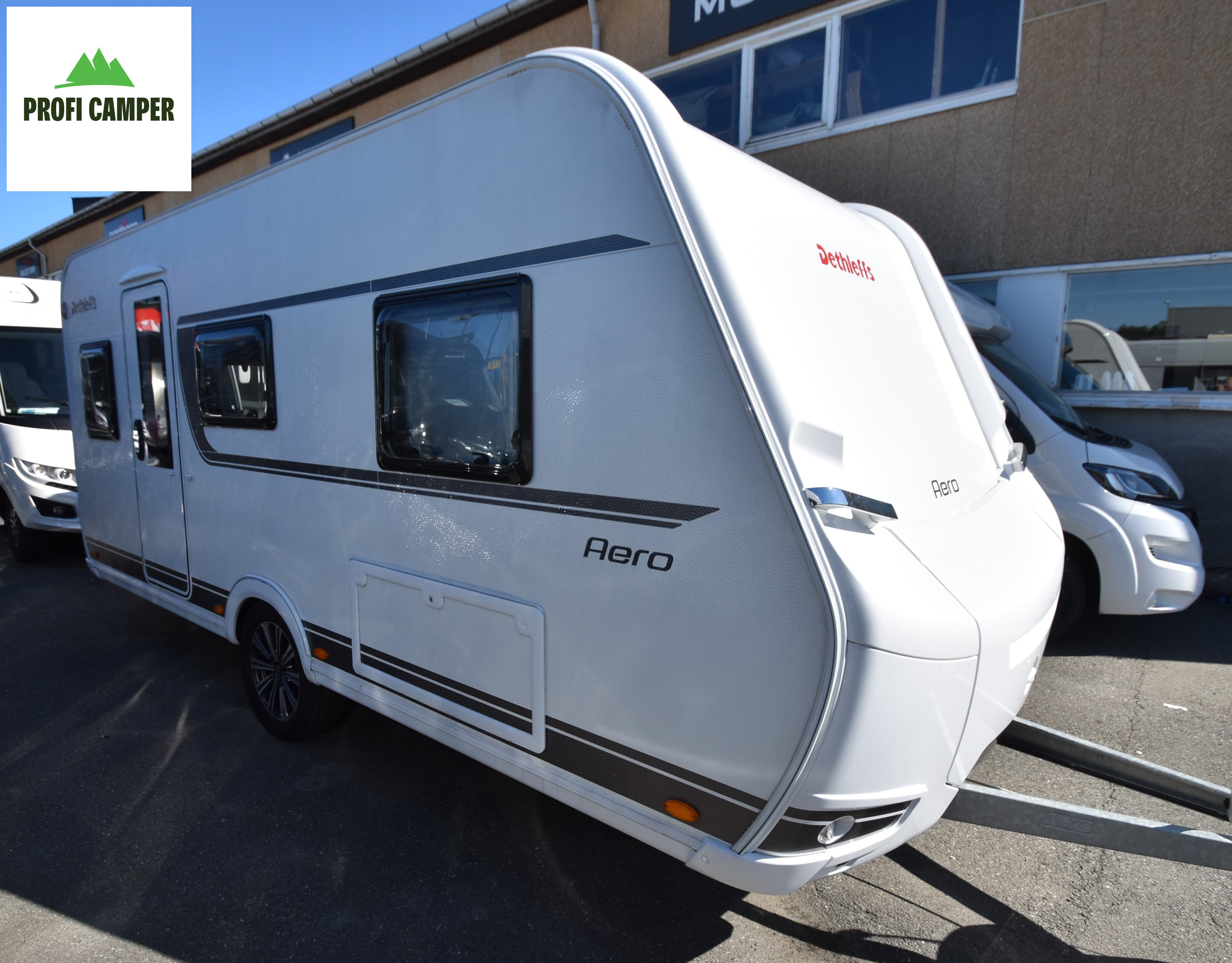 [general.product.image.short] 1 - Dethleffs Aero 470 EL- "Mover - enkle senger - Tru