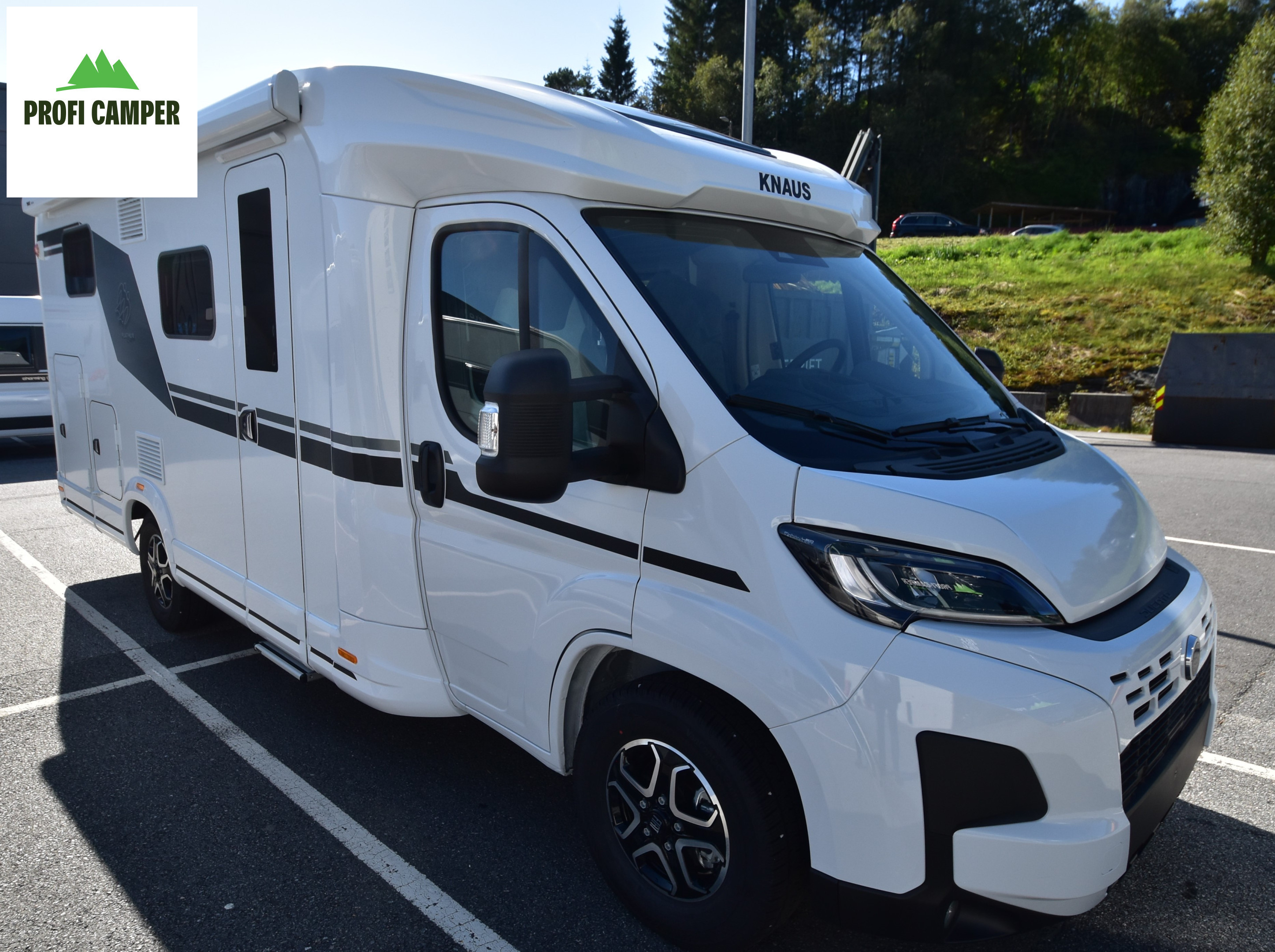 [general.product.image.short] 1 - Knaus L!VE TI 650 MEG PLATINUM SELECTION 2026