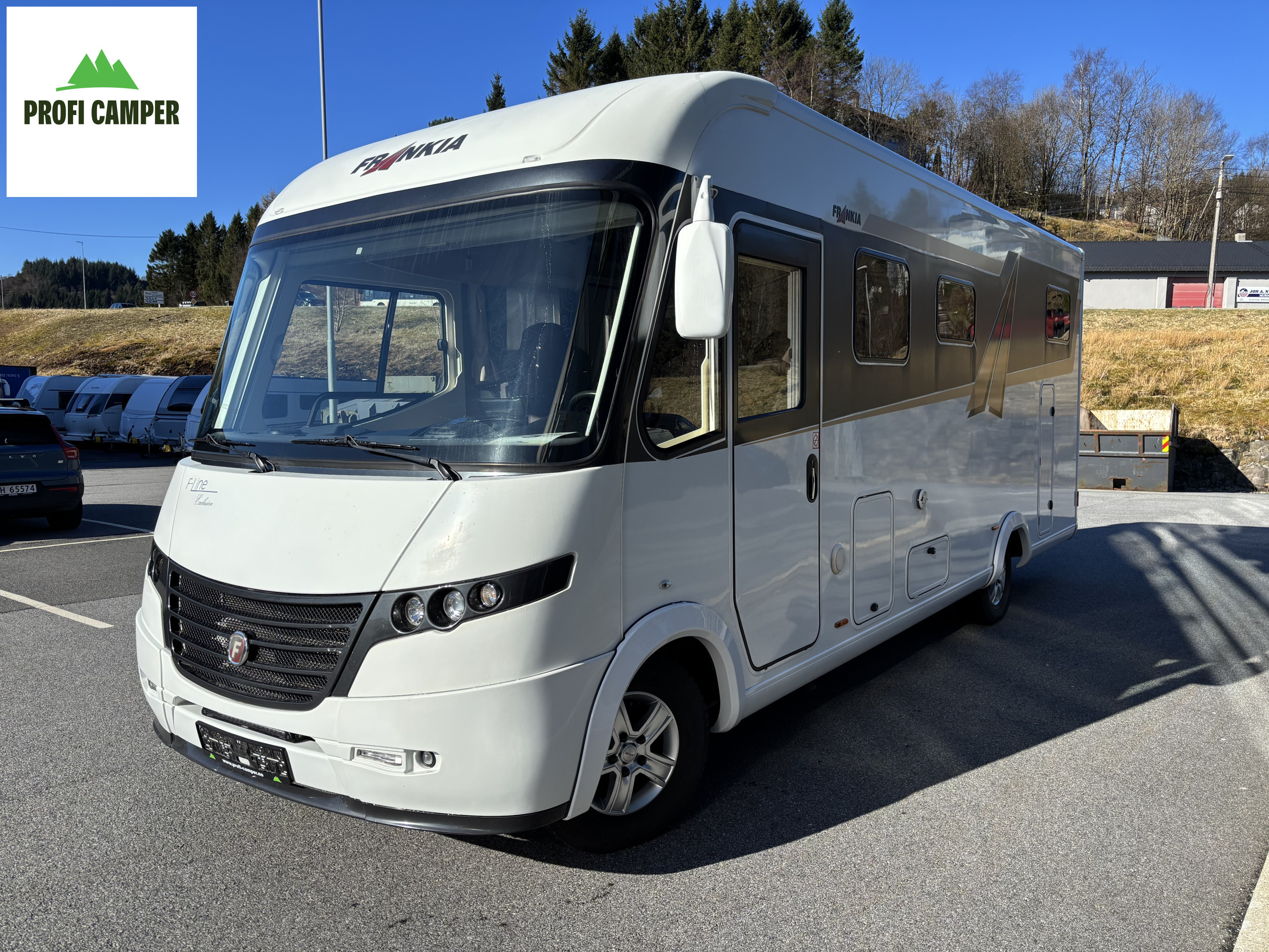 [general.product.image.short] 1 - Frankia F-LINE 740GD 2017