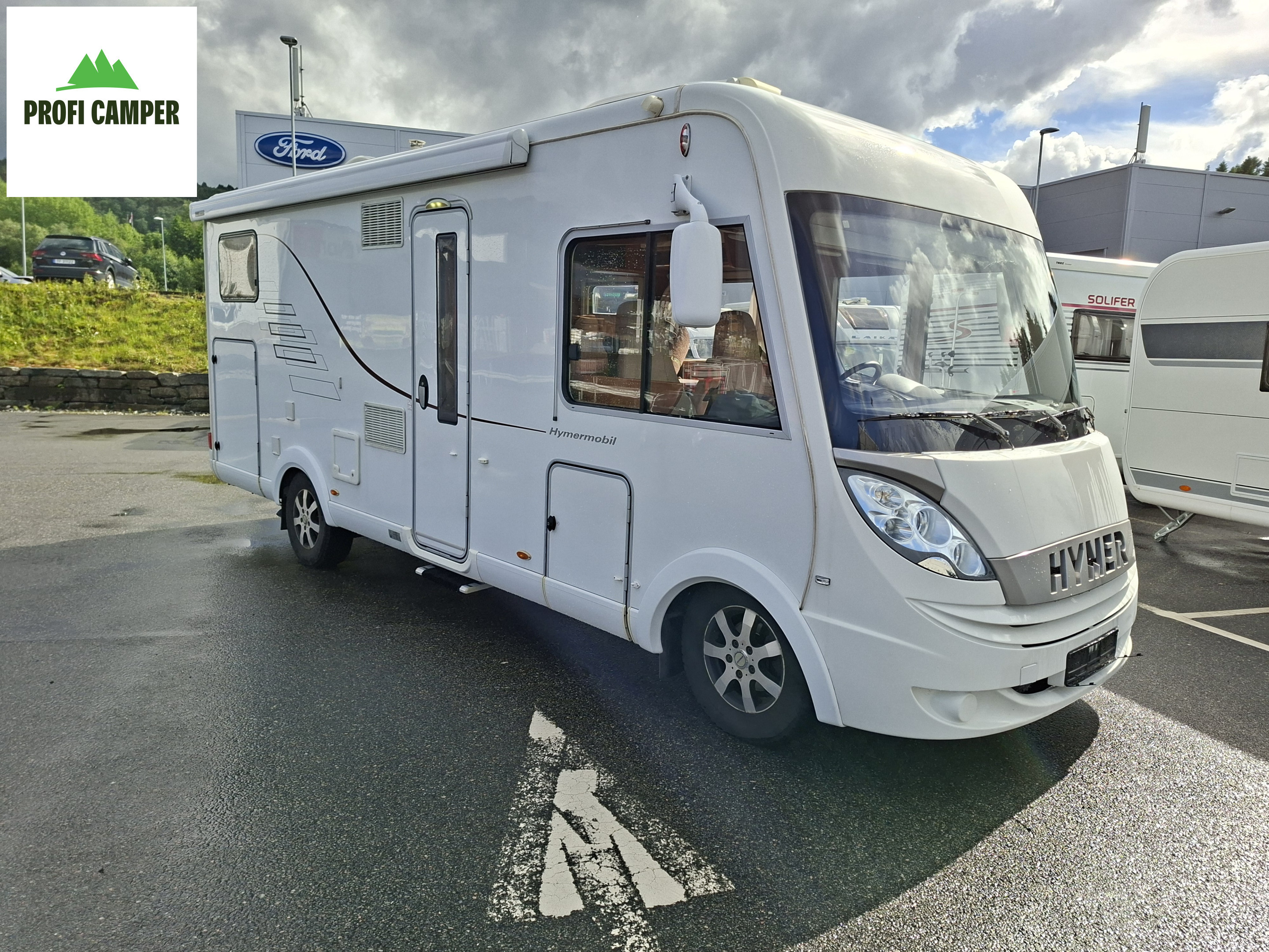 [general.product.image.short] 1 - Hymer B 594 2012