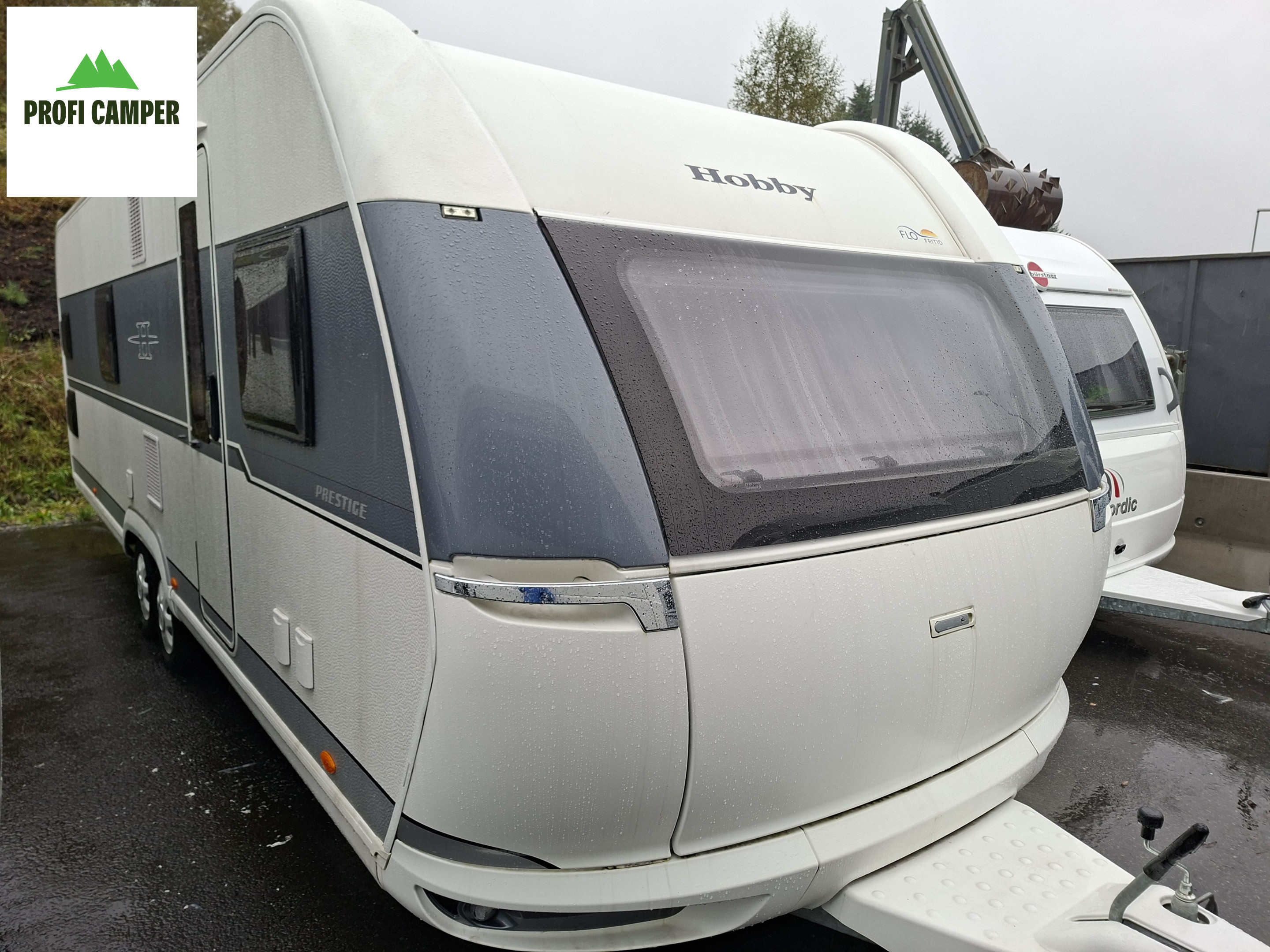 [general.product.image.short] 1 - Hobby 720 KWFU Prestige "Familievogn med 3 køyesen