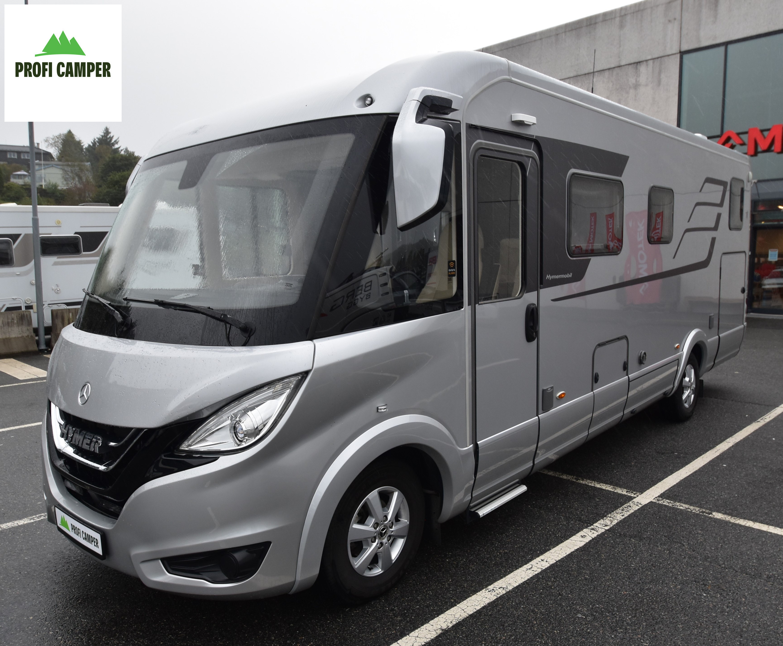 [general.product.image.short] 1 - Hymer B 780ML "5 seter med Alde/Hydrauliske støtte