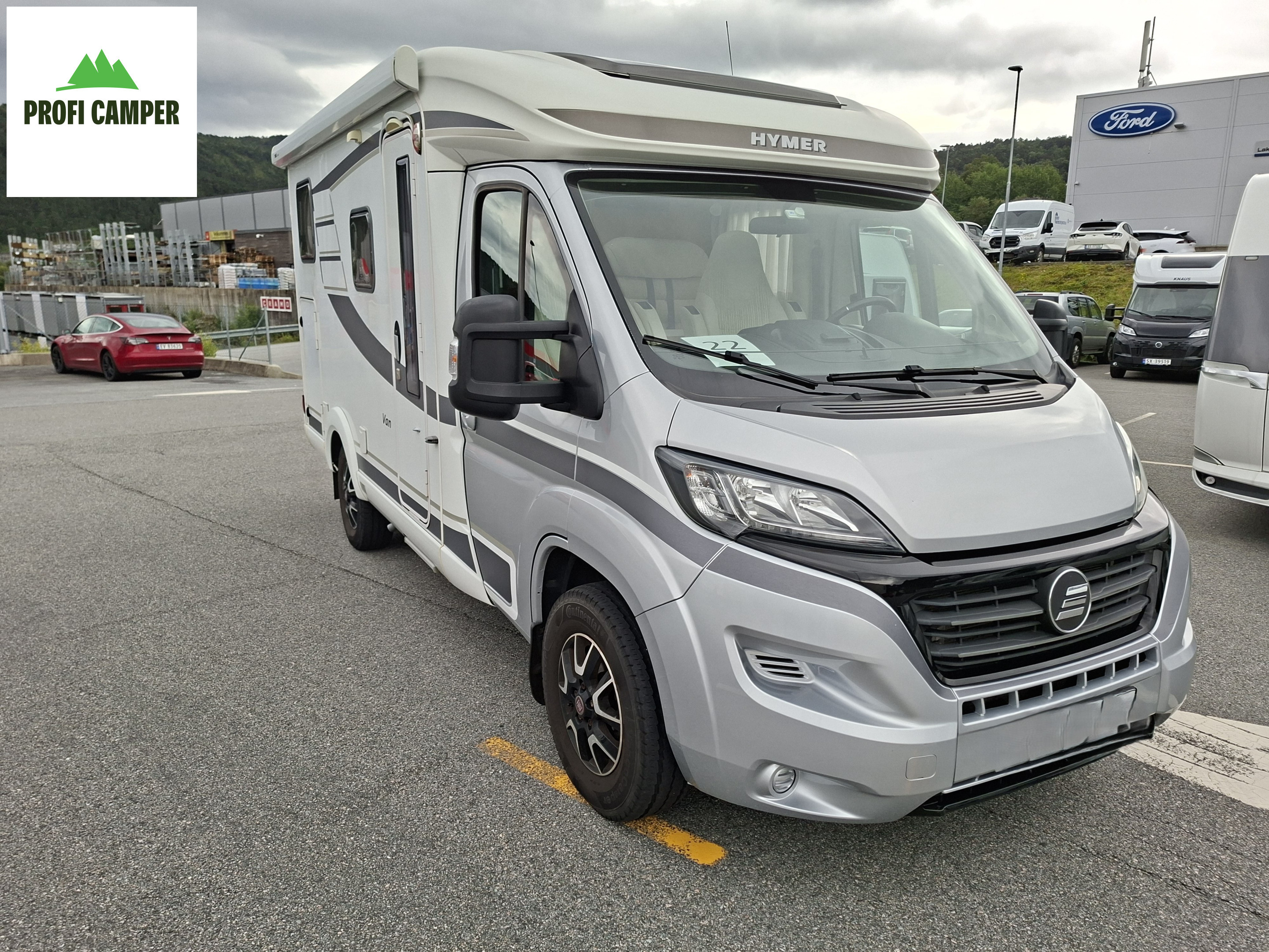 [general.product.image.short] 1 - Hymer Van 374 2017