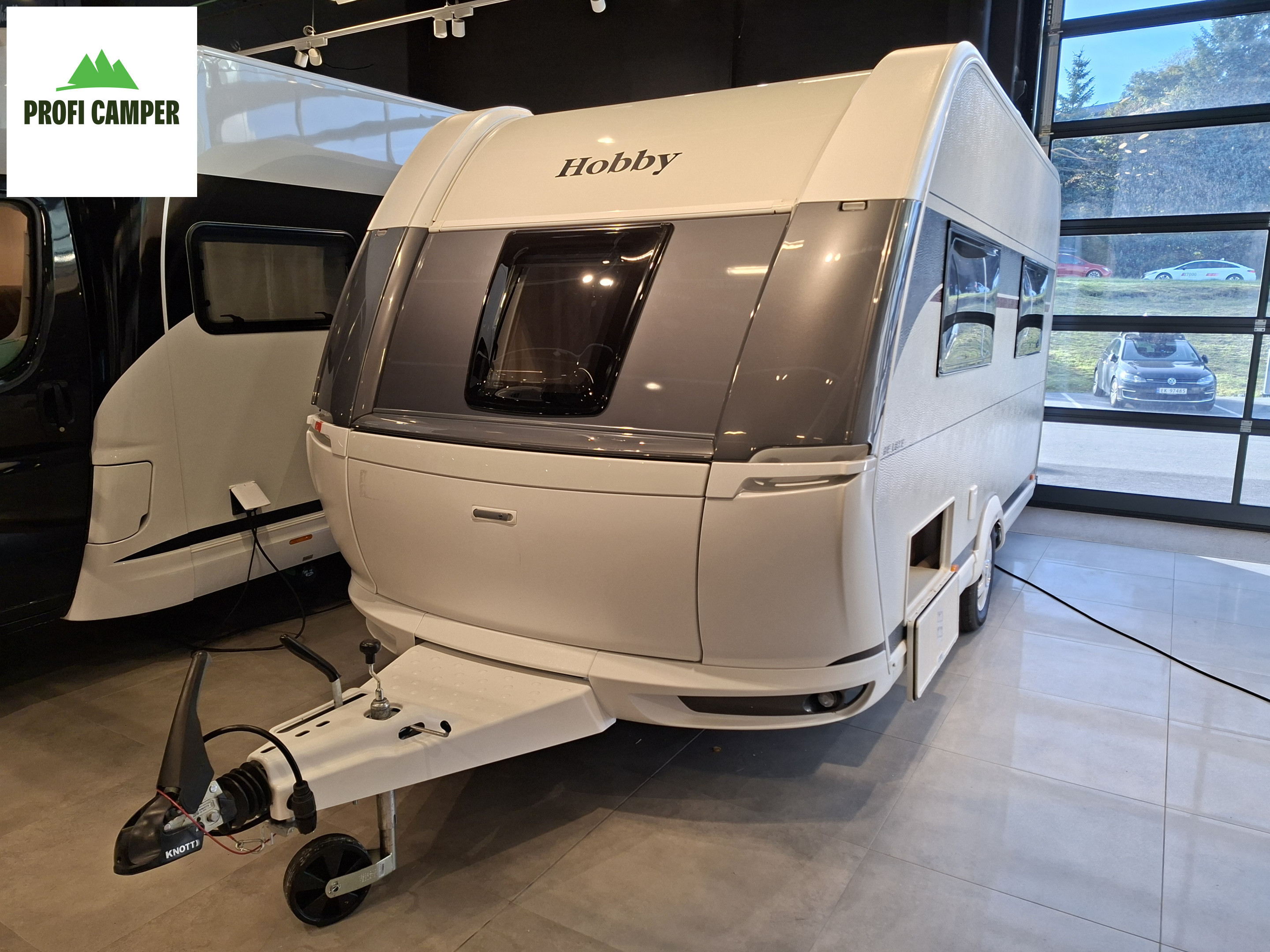 [general.product.image.short] 1 - Hobby De Luxe 400 SFe 2027