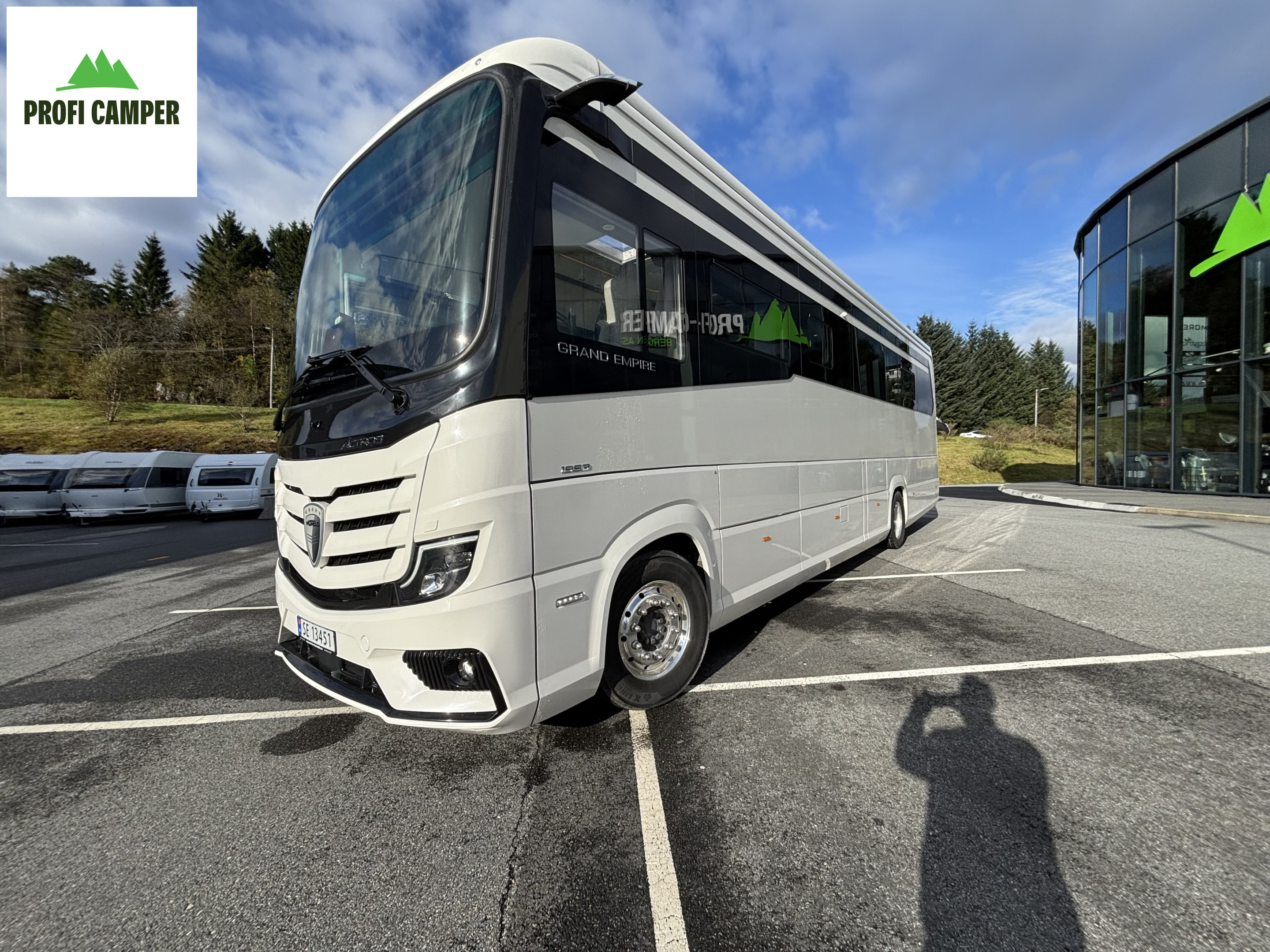 [general.product.image.short] 1 - Morelo Grand Empire 118 GSB - Mercedes Benz Actros