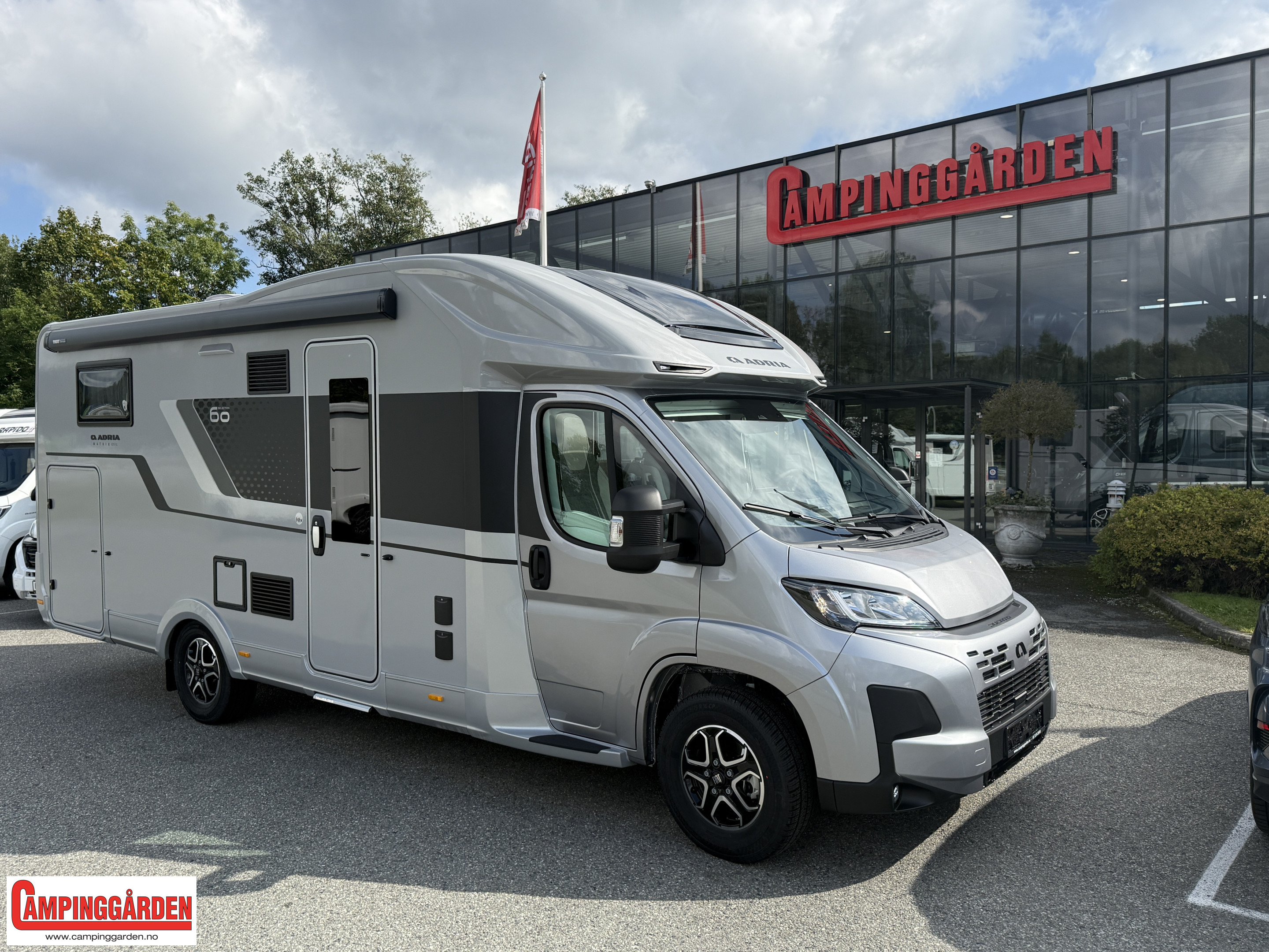 [general.product.image.short] 1 - Adria MATRIX 670 SL 60Y - Fiat MultiJet3 140HP (10