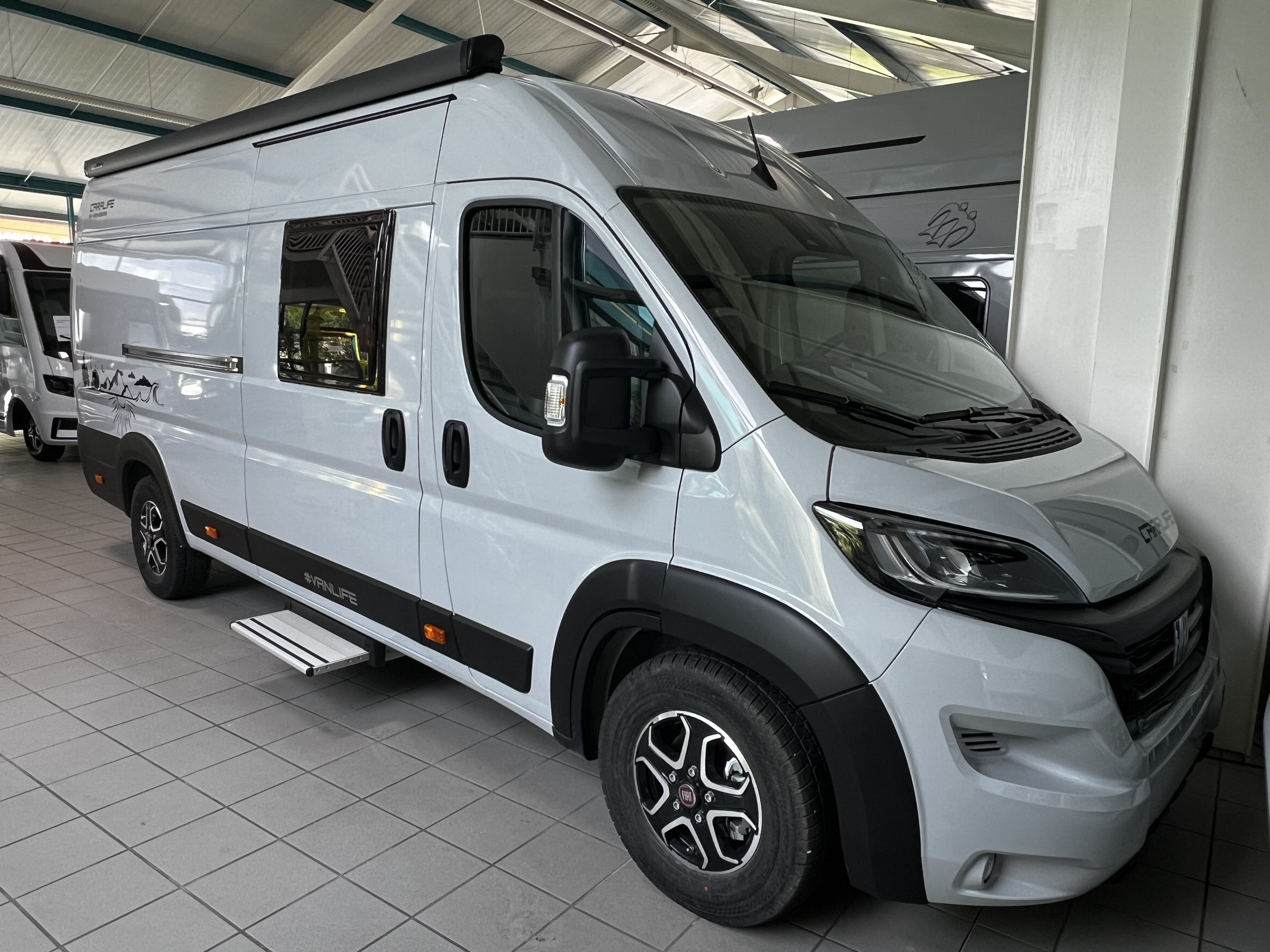 [general.product.image.short] 1 - Weinsberg Van CaraLife 630 LQ - MJ24 - LP 75.593 €