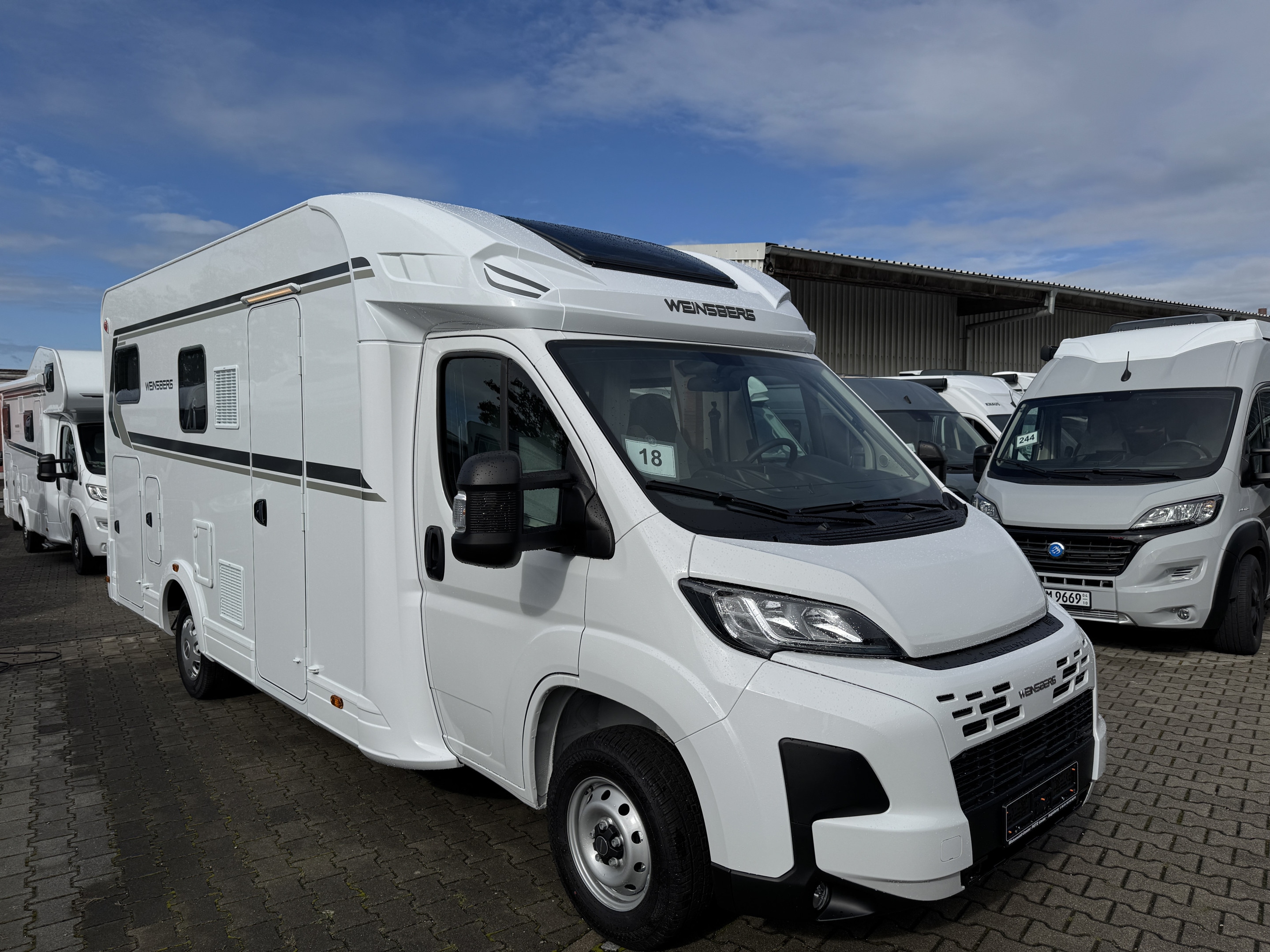 [general.product.image.short] 1 - Weinsberg CaraSuite 650 MG - Modell 2026 - LP 77.6