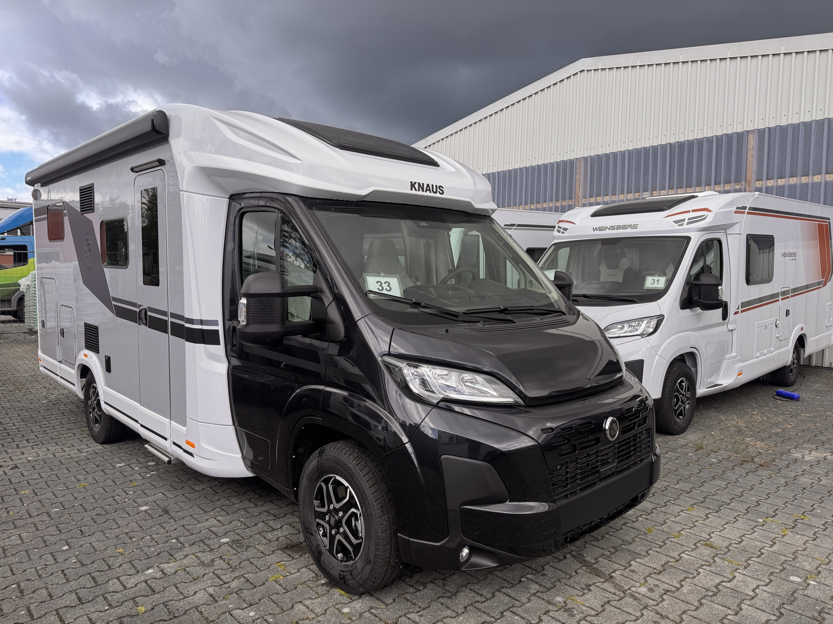 [general.product.image.short] 1 - Knaus L!VE WAVE 650 MEG BLACK SEL. LP 83.161 €! 20