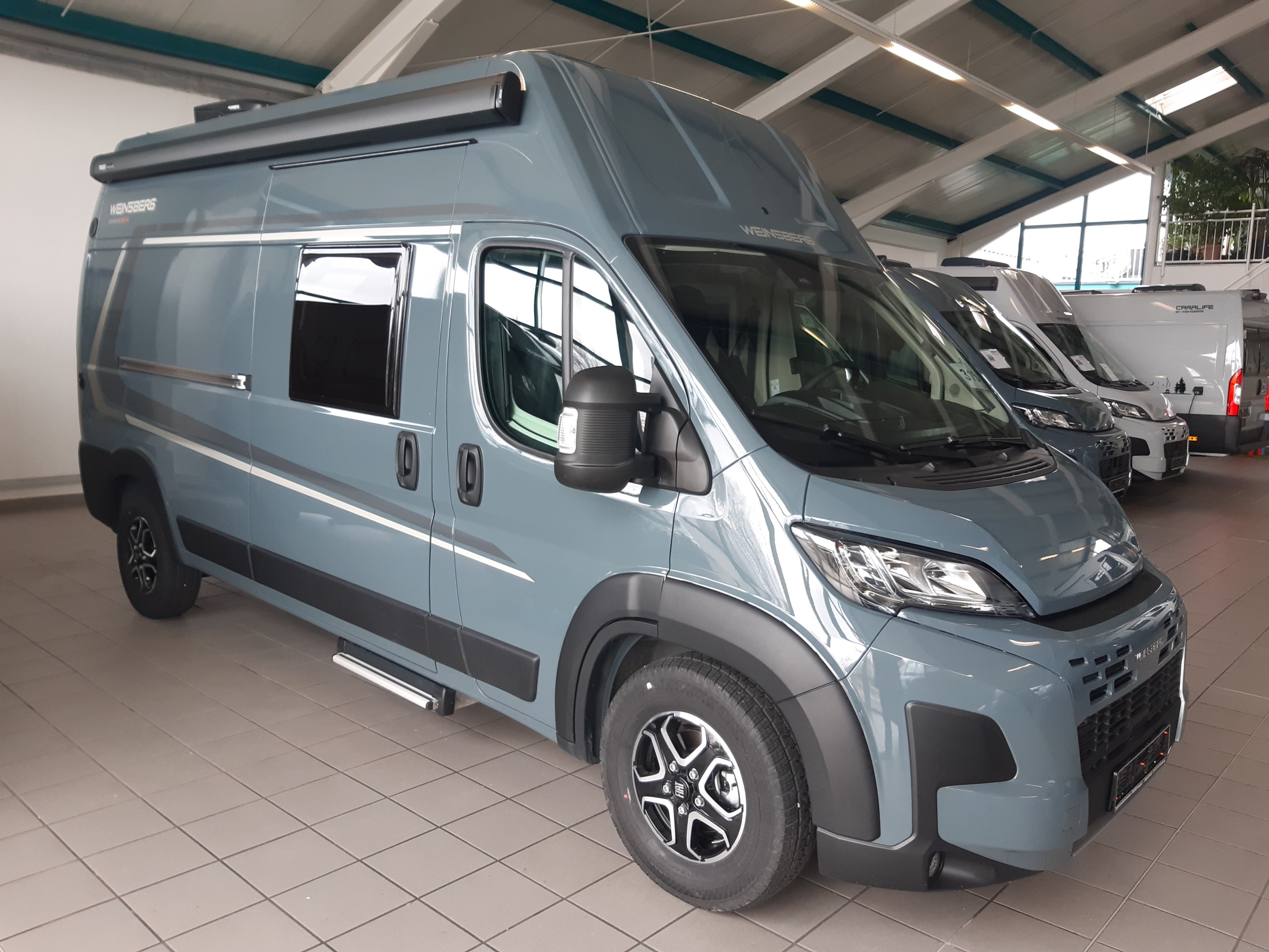 [general.product.image.short] 1 - Weinsberg Van CaraBus GREY 600 DQ EDITION [FIRE] L