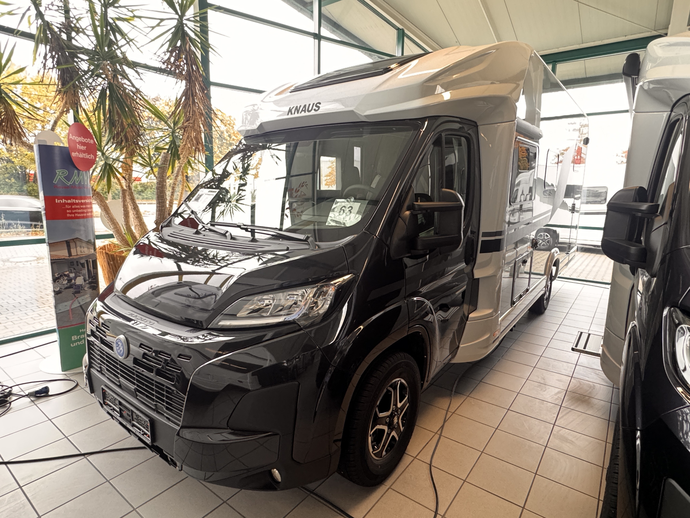 [general.product.image.short] 1 - Knaus L!VE WAVE 700 MEG PLAT. SEL. LP; 96.761€ ! 2027