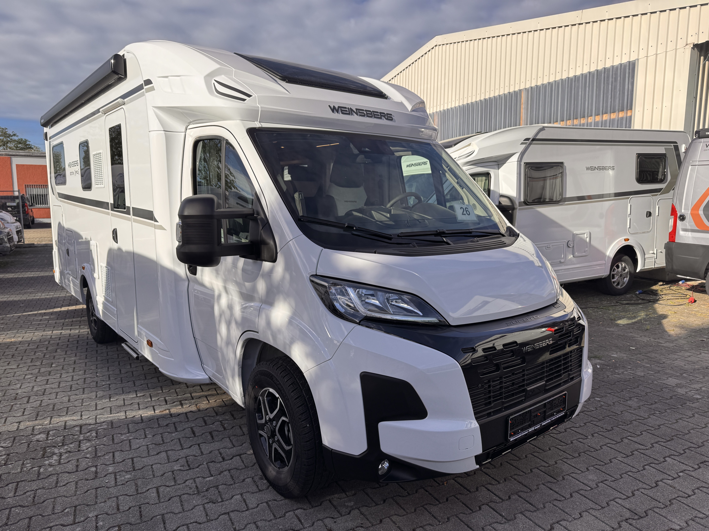 [general.product.image.short] 1 - Weinsberg CaraSuite 700 MEG EDITION [SPICY] LP; 84.484 € ! 2027
