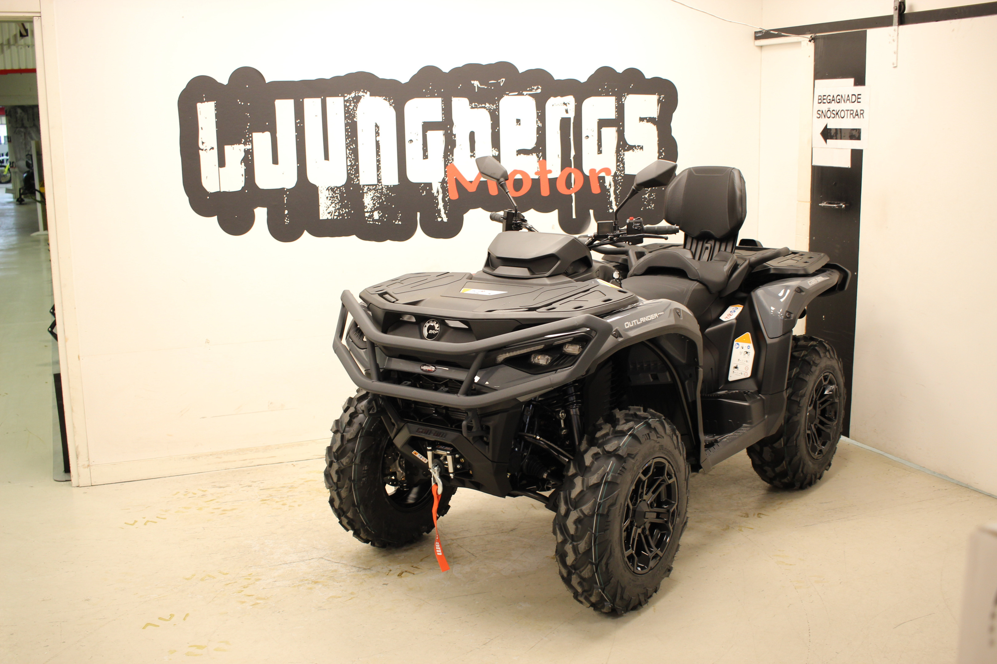 Produktbild 1 - Can-Am Outlander MAX PRO HD8 XU T3B 2025 2025