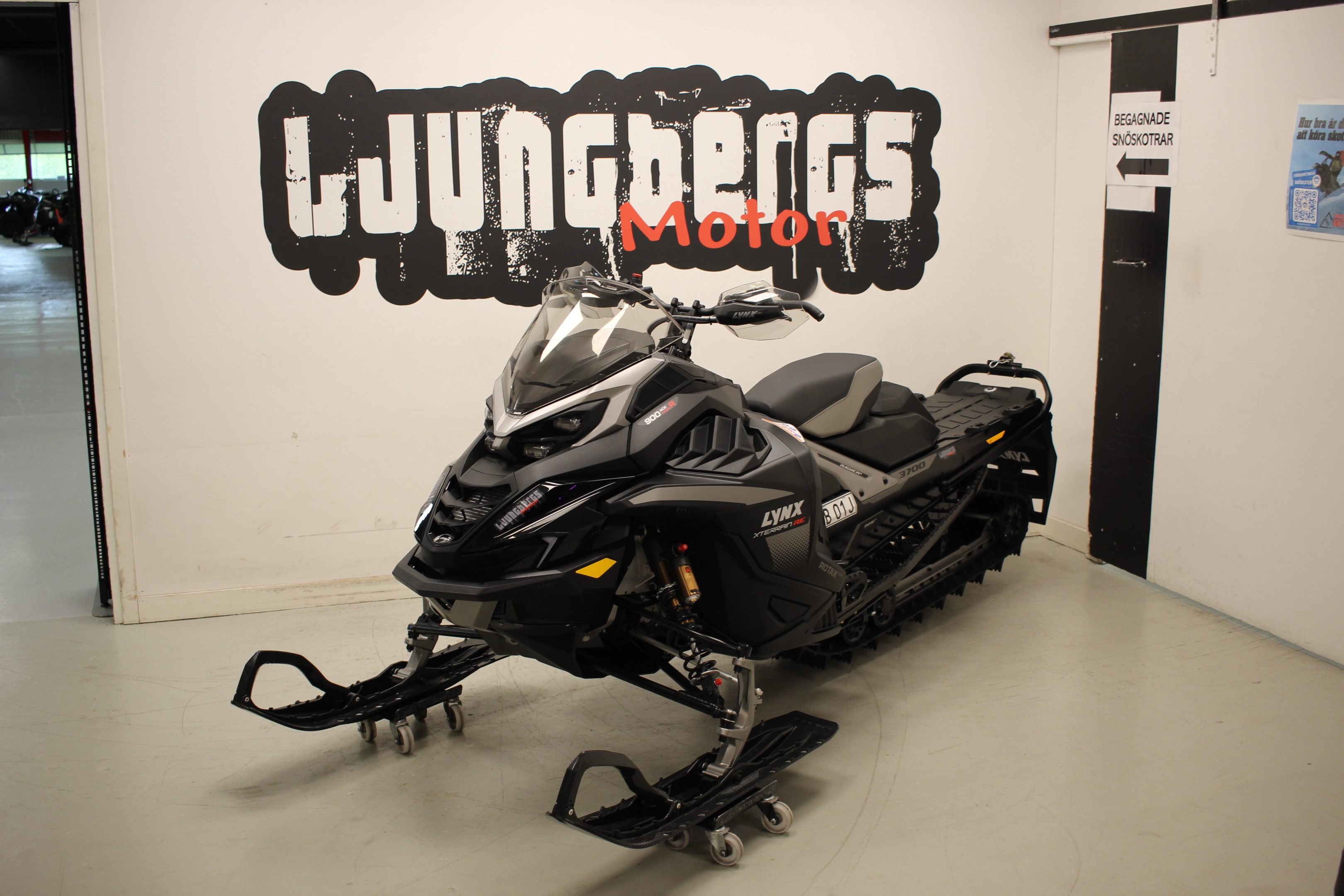 Produktbild 1 - Lynx Xterrain RE 900 ACE Turbo R 3700 10.25" 2026 