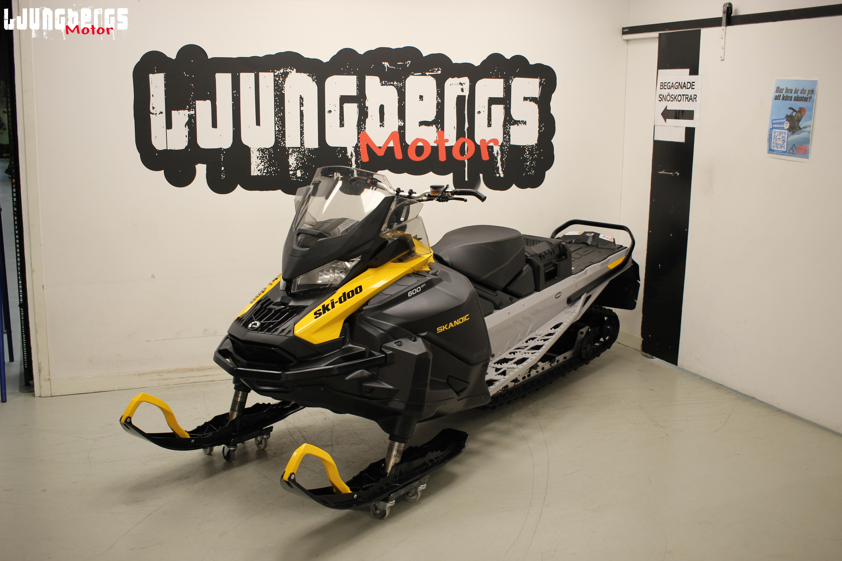 Produktbild 1 - Ski-doo Skandic Sport 600 EFI 154" 2023 *EXTRA KYLARE 2023