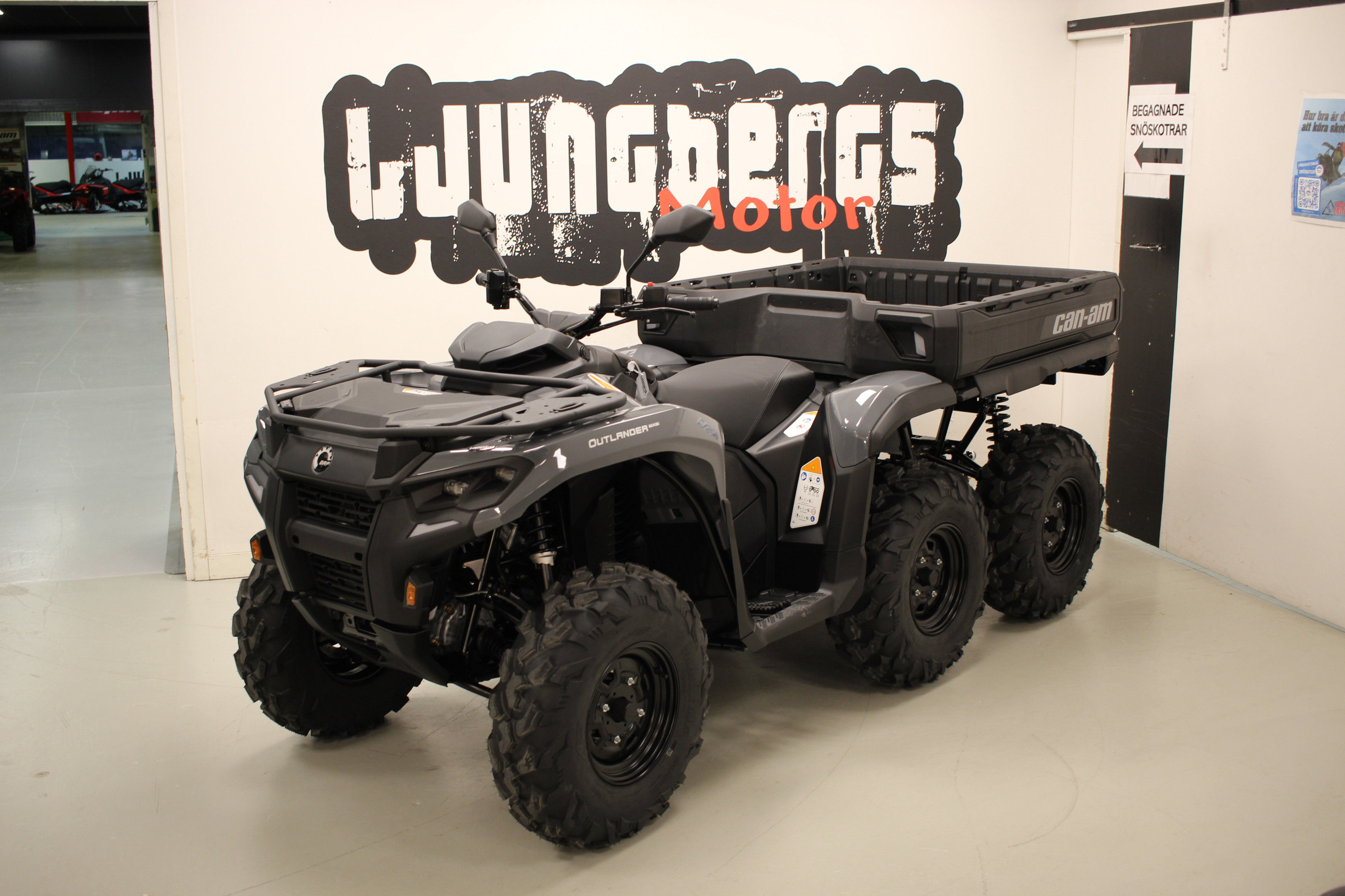 Produktbild 1 - Can-Am Outlander 6x6 700 DPS T2B 2026 2026