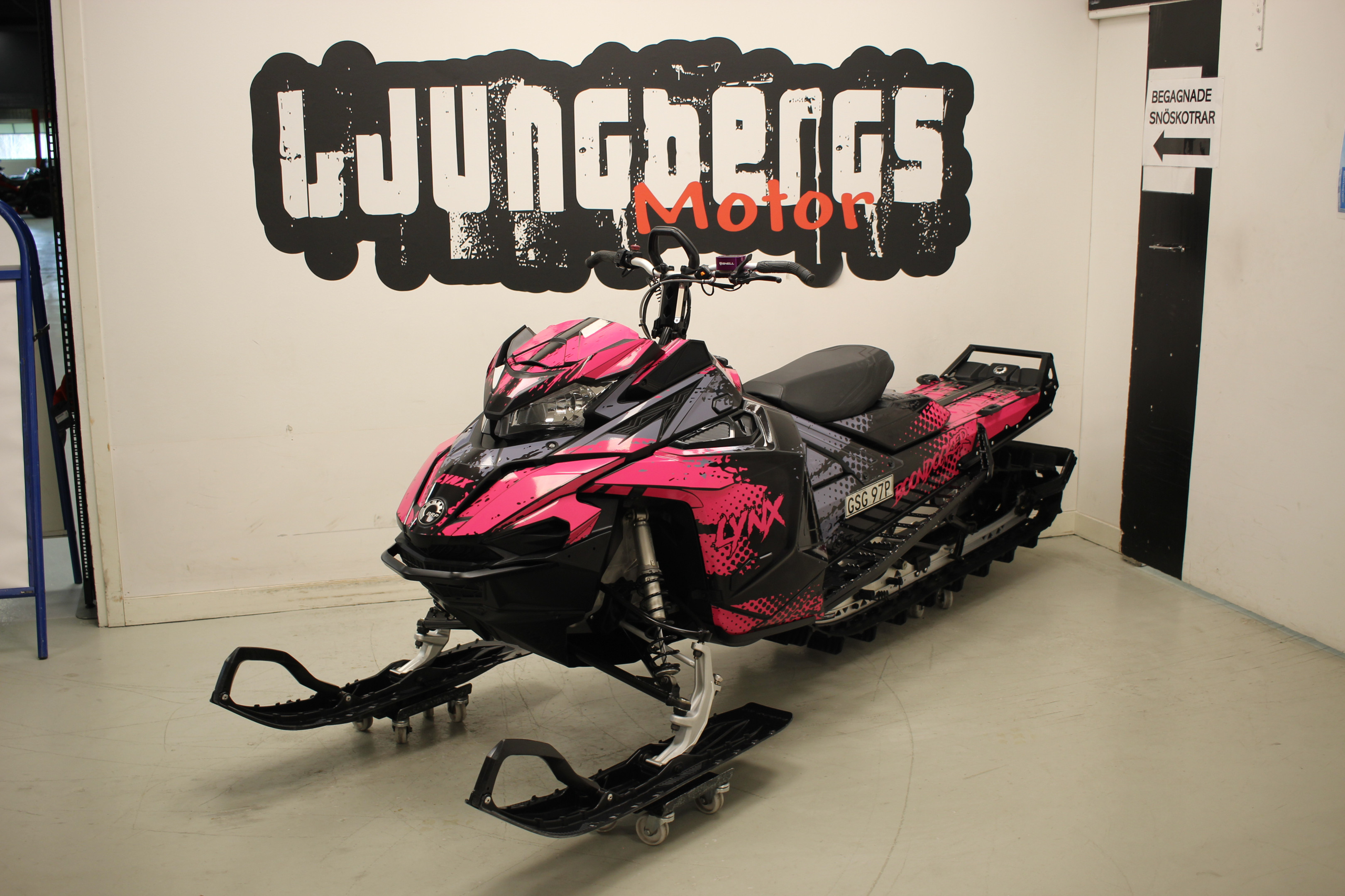 Produktbild 1 - Lynx Boondocker 600R E-tec 3900 2020 *MOMSAD 2020
