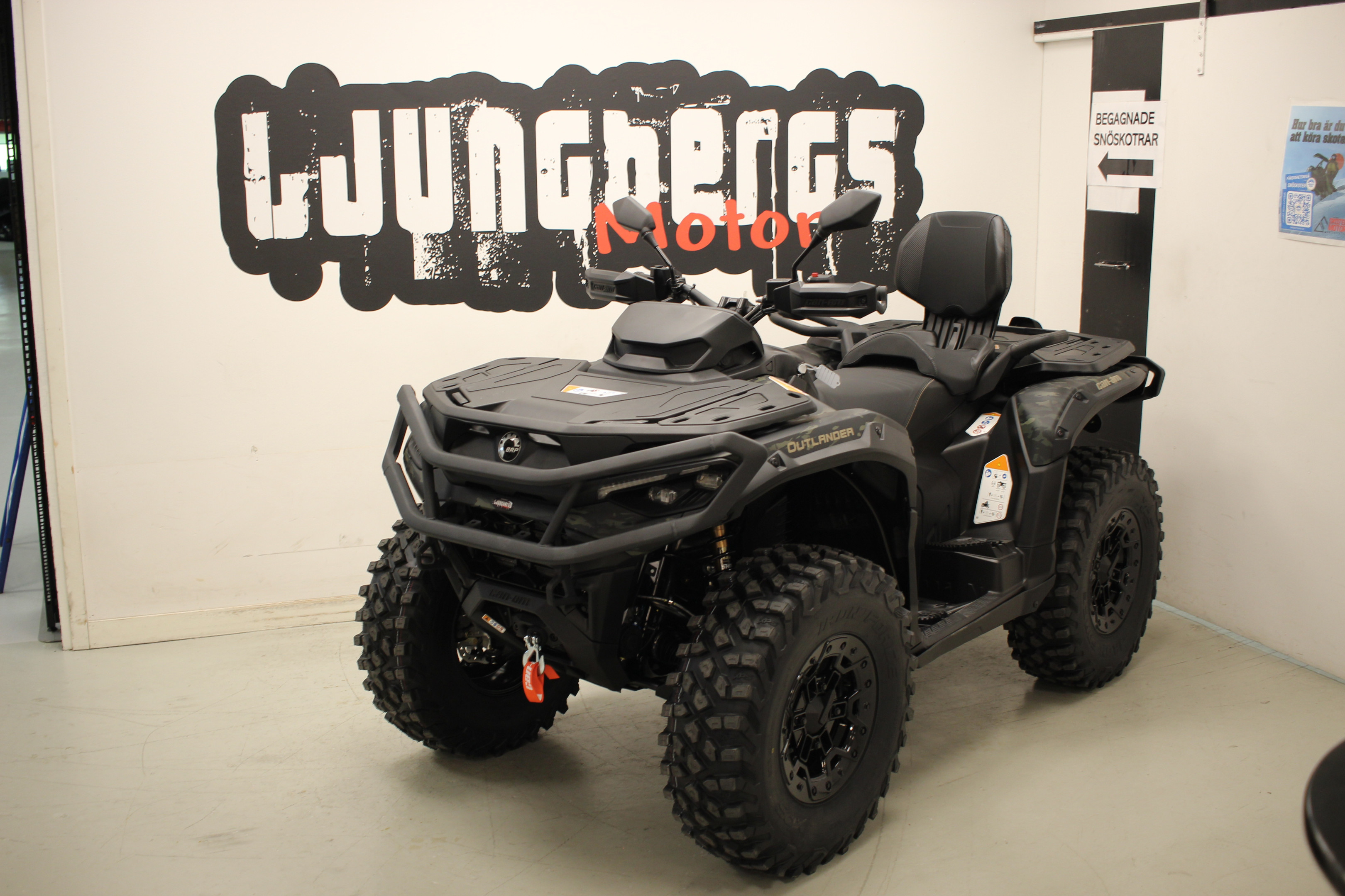 Produktbild 1 - Can-Am Outlander MAX Backcountry 1000R T3B 2026 20