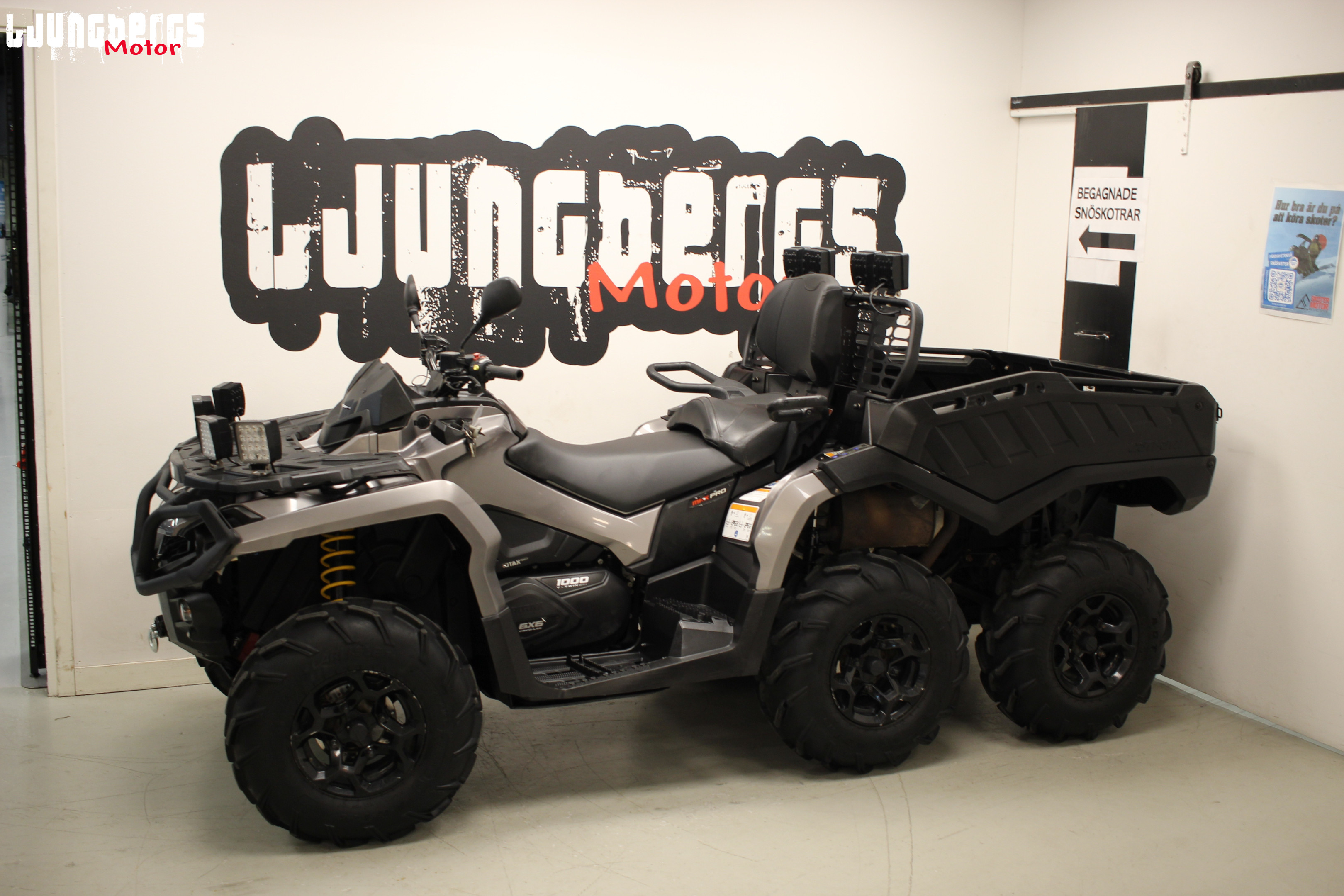 Produktbild 1 - Can-Am Outlander MAX 6X6 1000 PRO T2B 2019 *MOMSAD