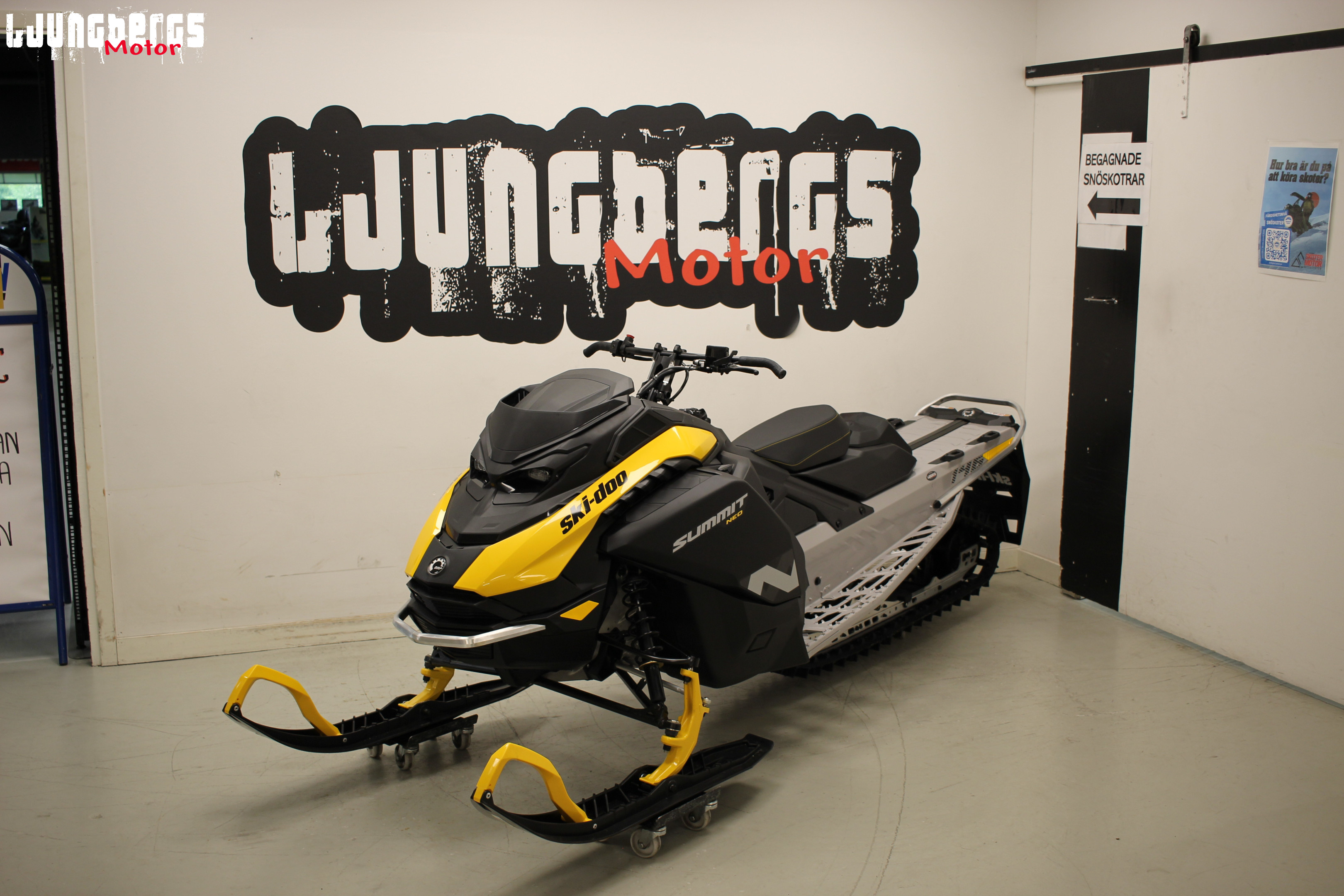 Produktbild 1 - Ski-doo Summit NEO 600 EFI 146" 2026 *KAMPANJ 2026