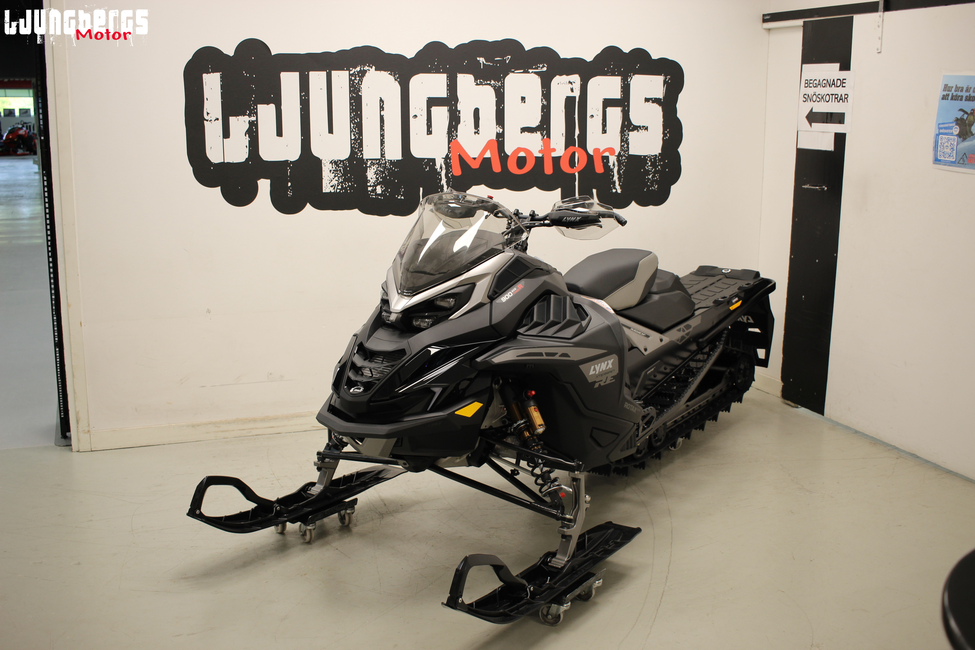 Produktbild 1 - Lynx Xterrain RE 900 ACE Turbo R 3700 2027 2027