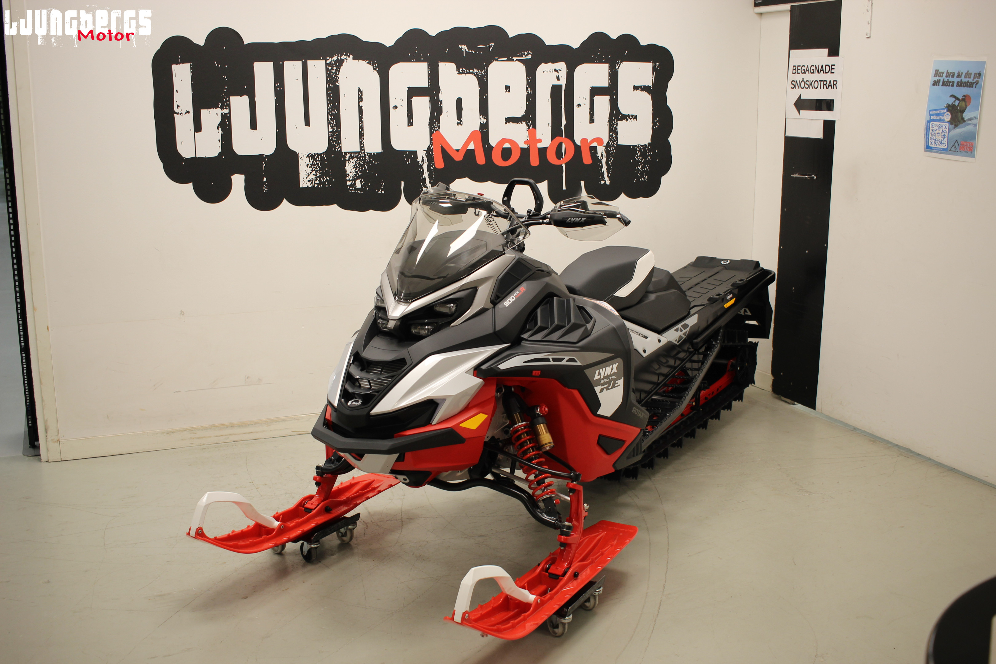 Produktbild 1 - Lynx Brutal RE 900 ACE Turbo R 3900 400mm 2027 202