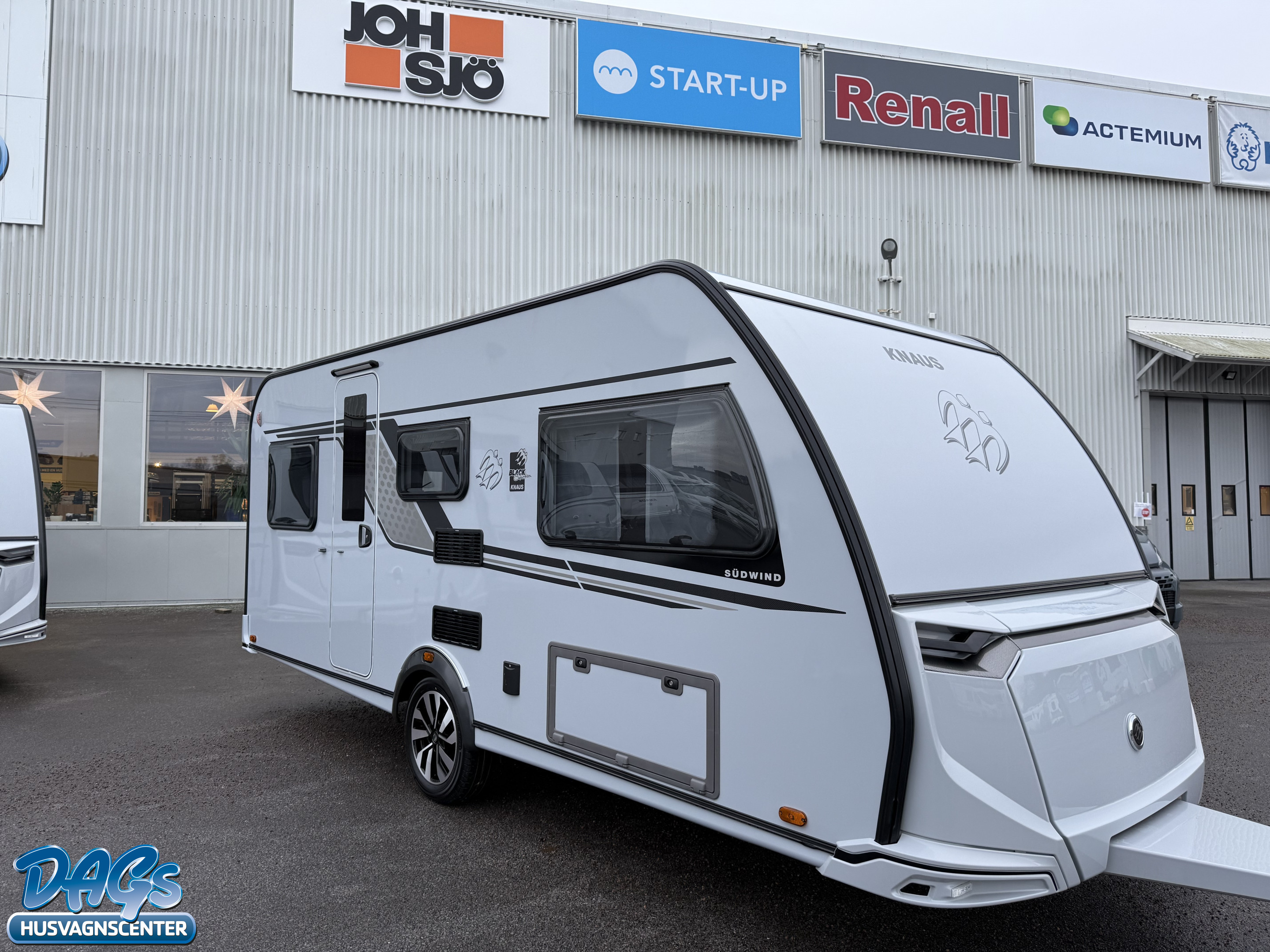 Produktbild 1 - Knaus SÜDWIND 500 EU BLACK SELECTION 2026