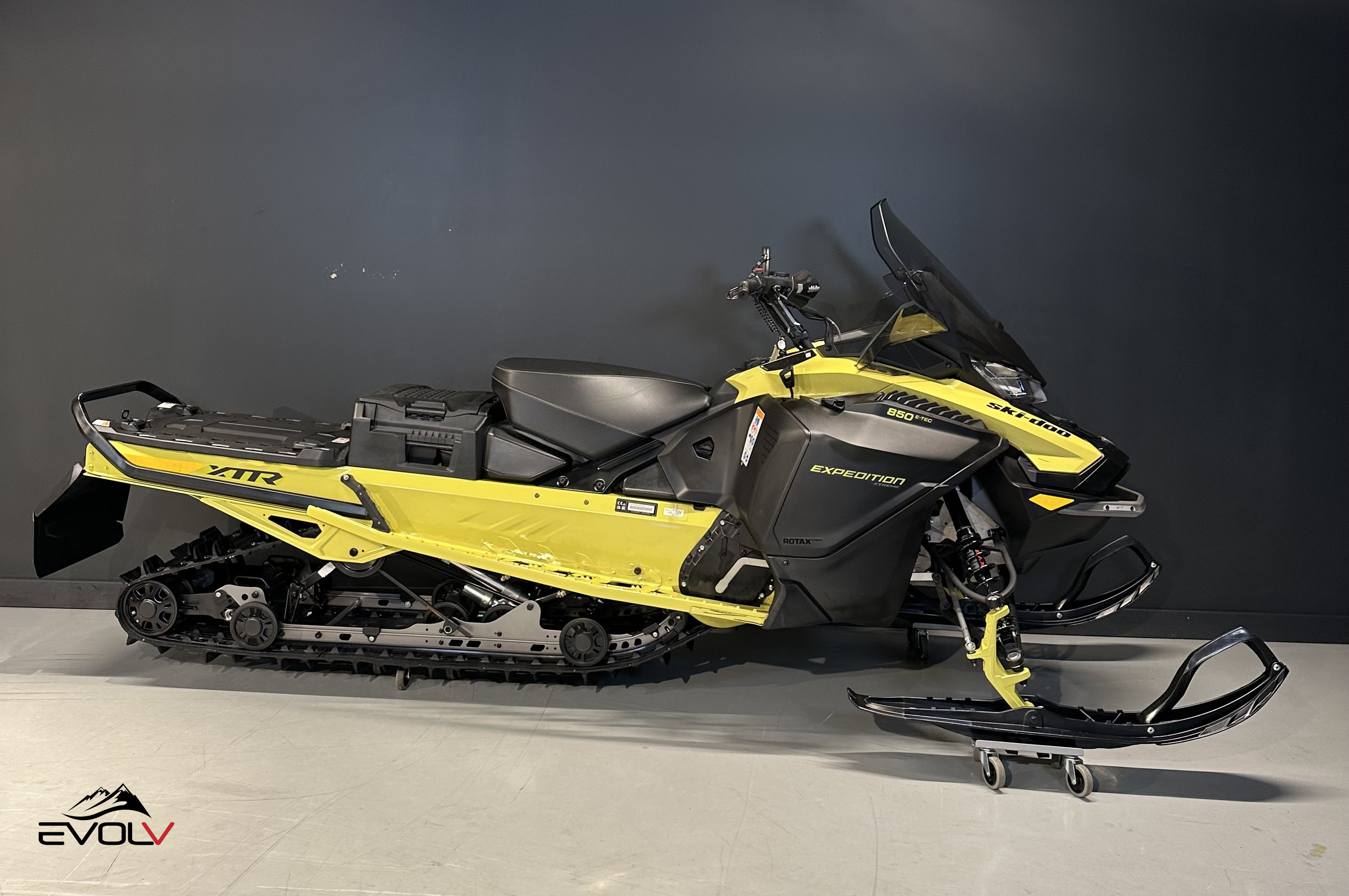 [general.product.image.short] 1 - Ski-doo Expedition Xtreme 850 E-tec DEMO 2025