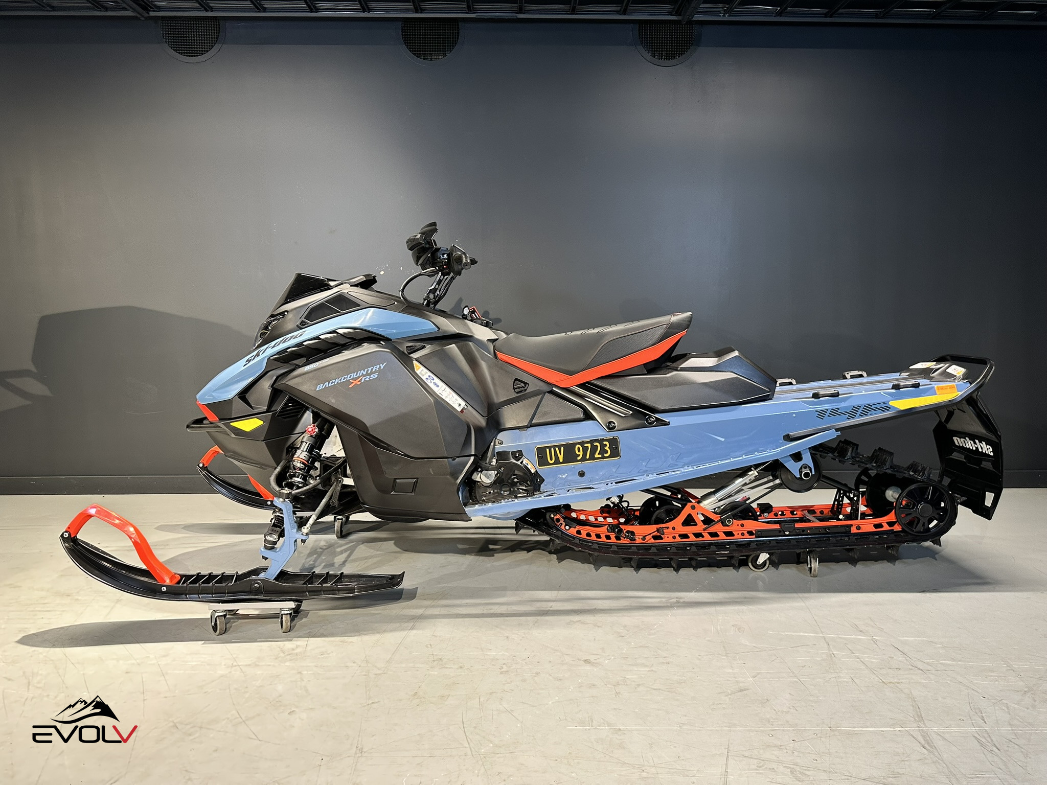 [general.product.image.short] 1 - Ski-doo Backcountry 146" X RS 850 E-TEC Demo  2026