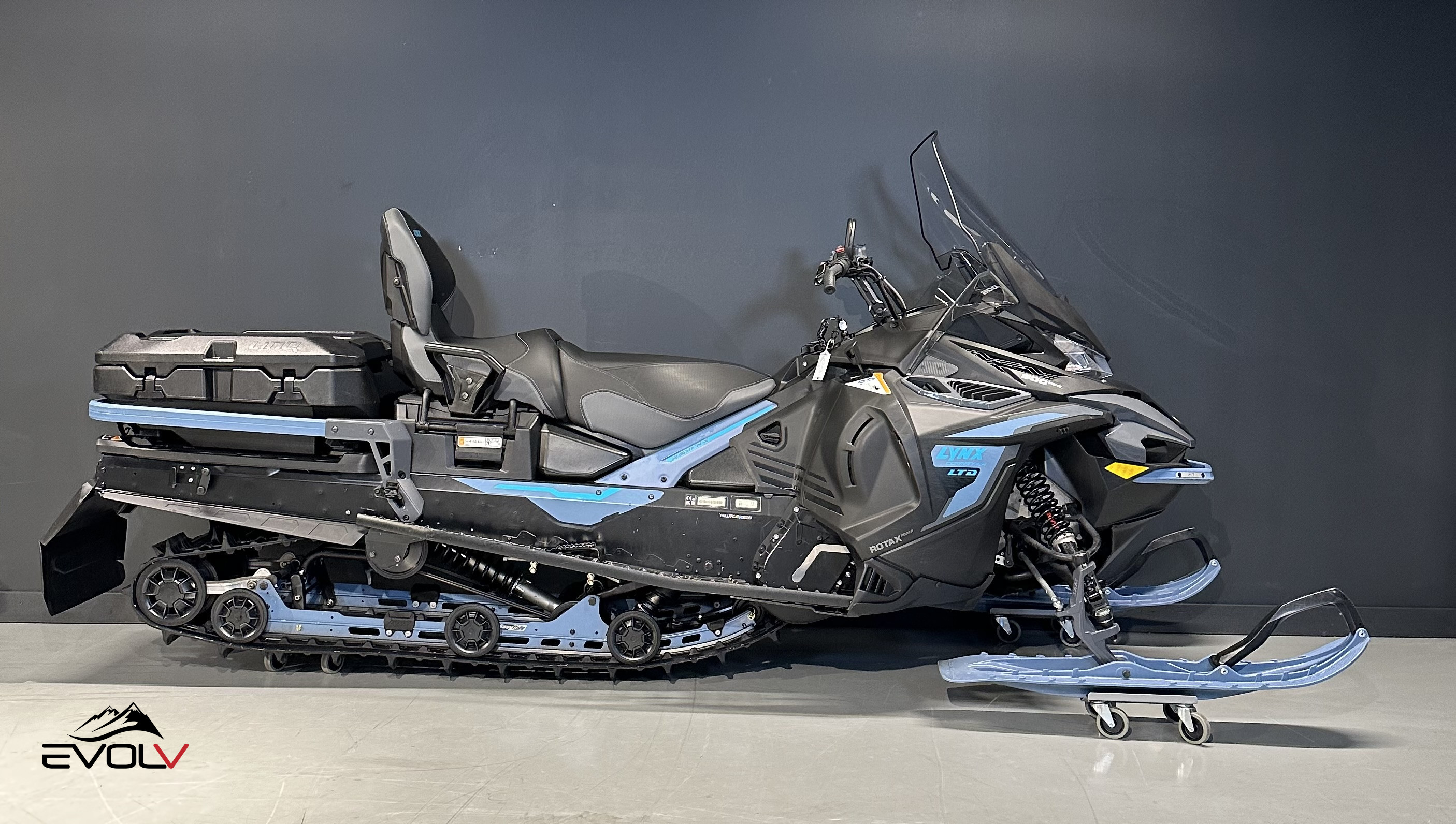 [general.product.image.short] 1 - Lynx Commander Limited 900 ACE 2024