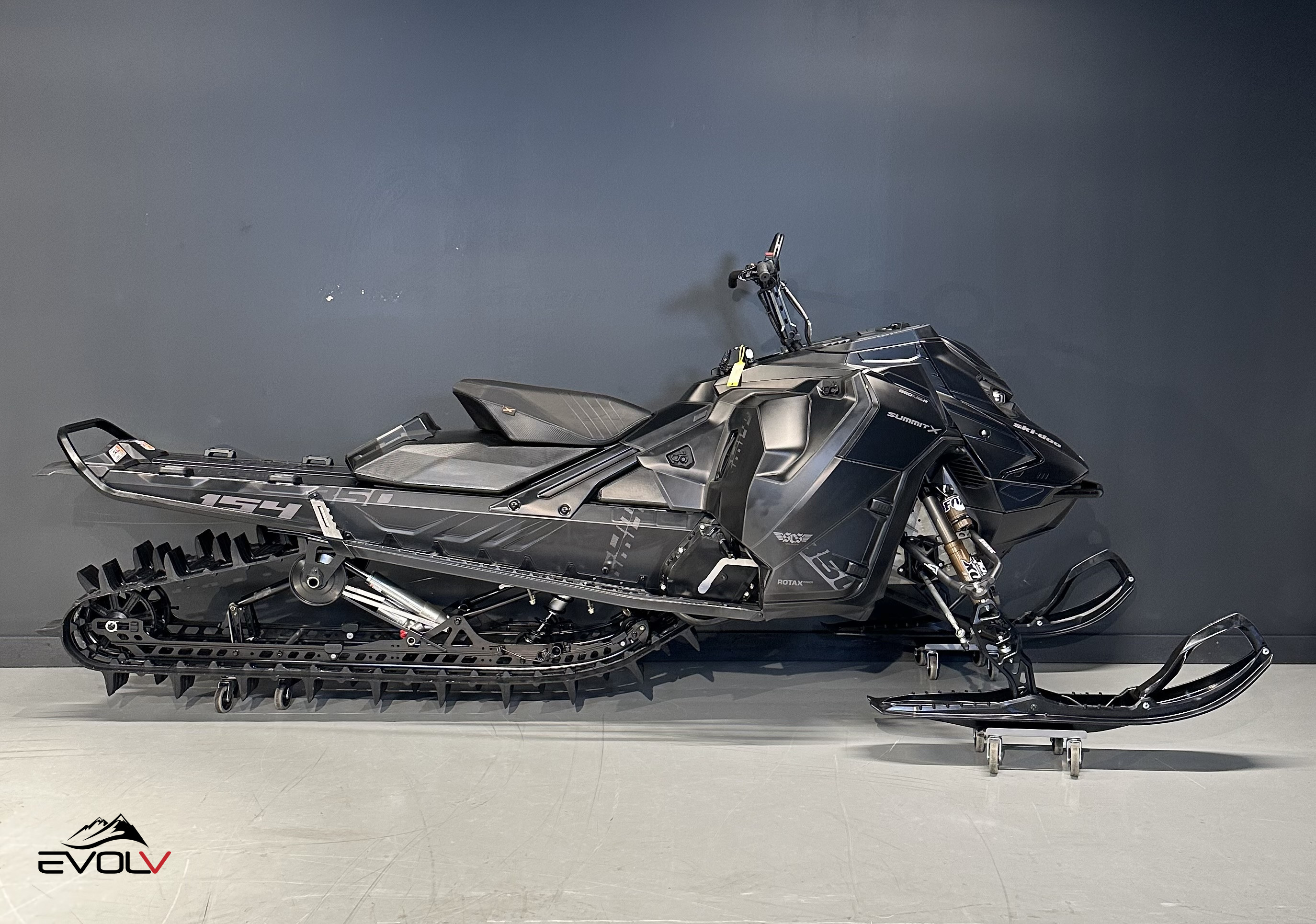 [general.product.image.short] 1 - Ski-doo Summit Expert 850 Turbo R 2024