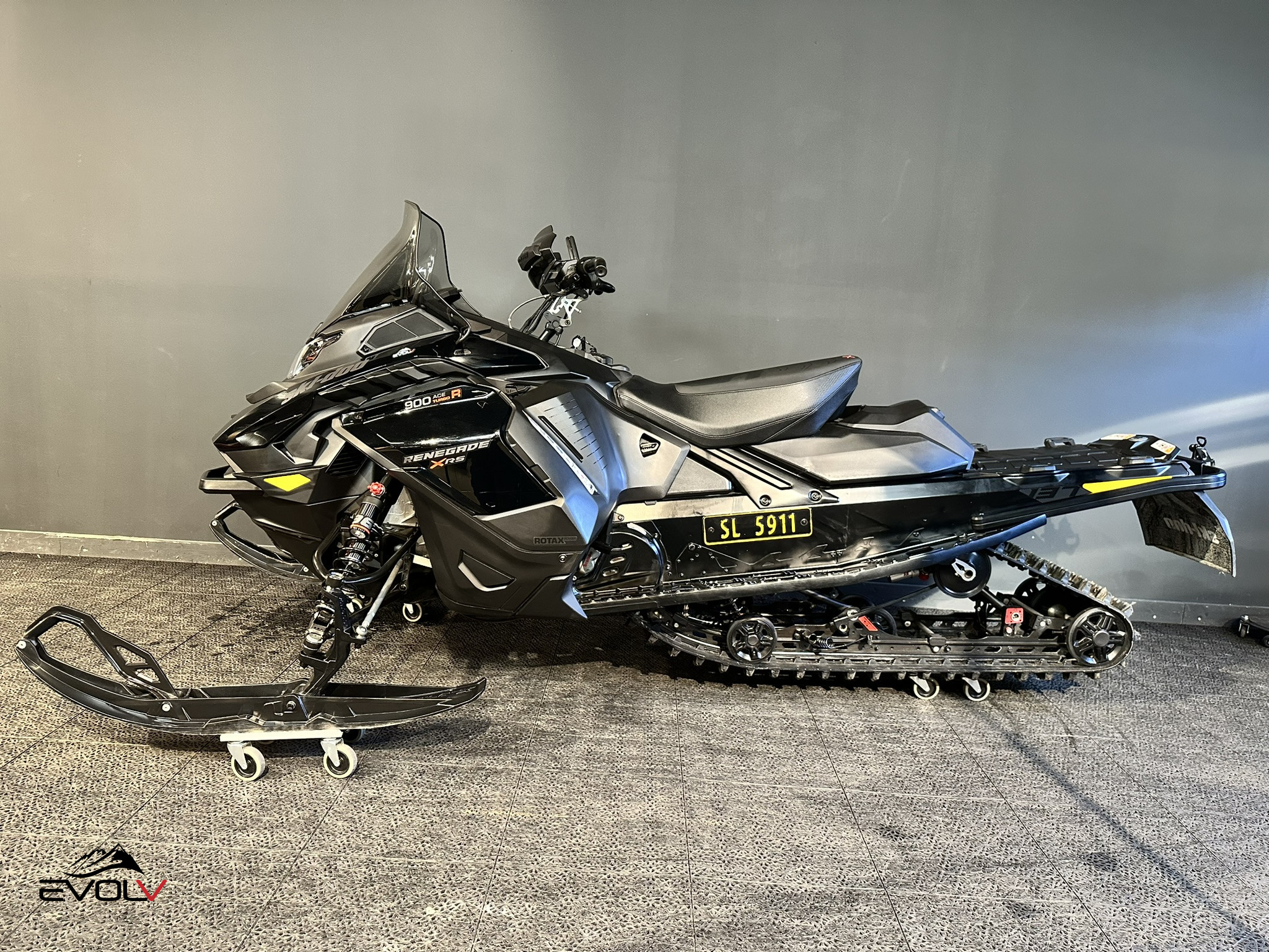 [general.product.image.short] 1 - Ski-doo RENEGADE XRS 900 Ace Turbo R 2024