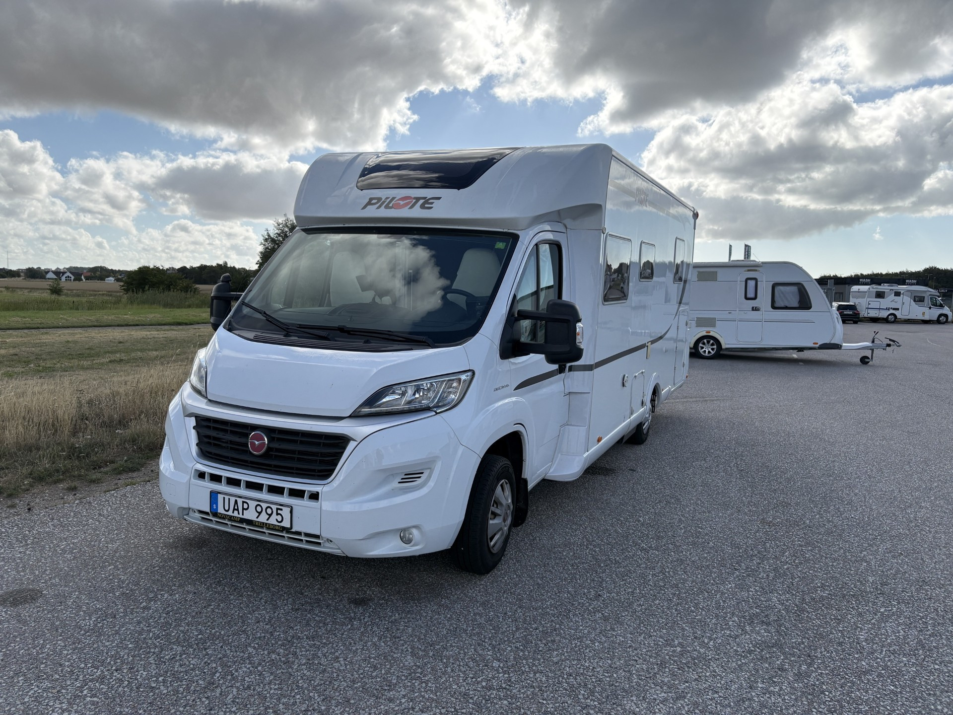 Produktbild 1 - Pilote P746 C (Queensbed) 2015