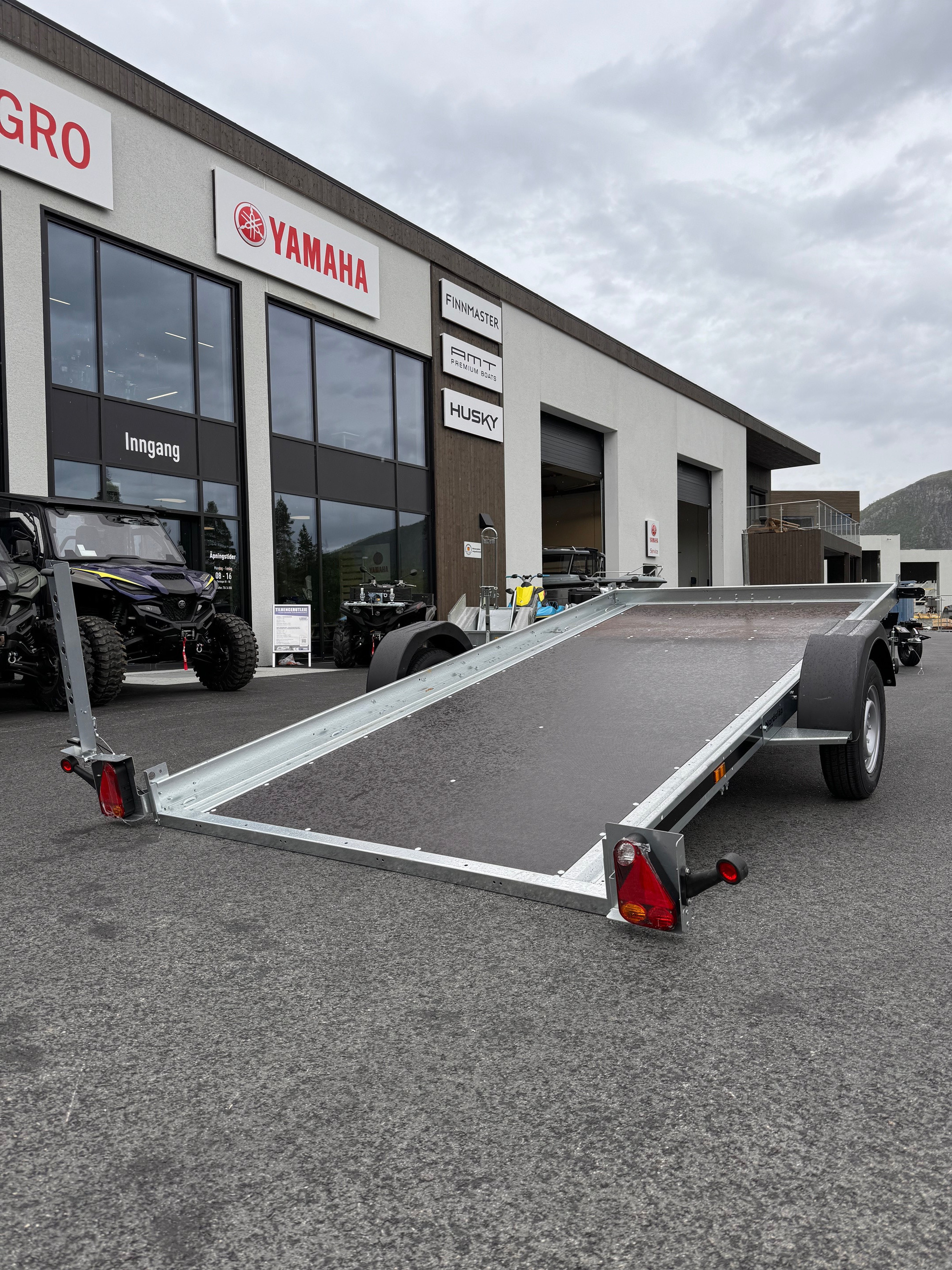 [general.product.image.short] 1 - Lorries Nordslep Multi 400x185 1300kg 2025