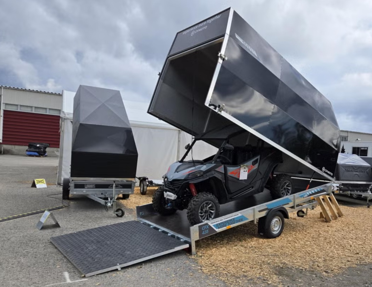 [general.product.image.short] 1 - Lorries Racemaster R435 / 435x190x210 2024