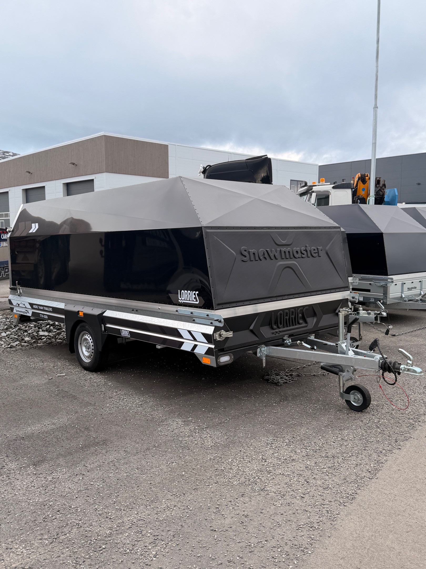 [general.product.image.short] 1 - Lorries TTX-435 kapell og rampe 2026