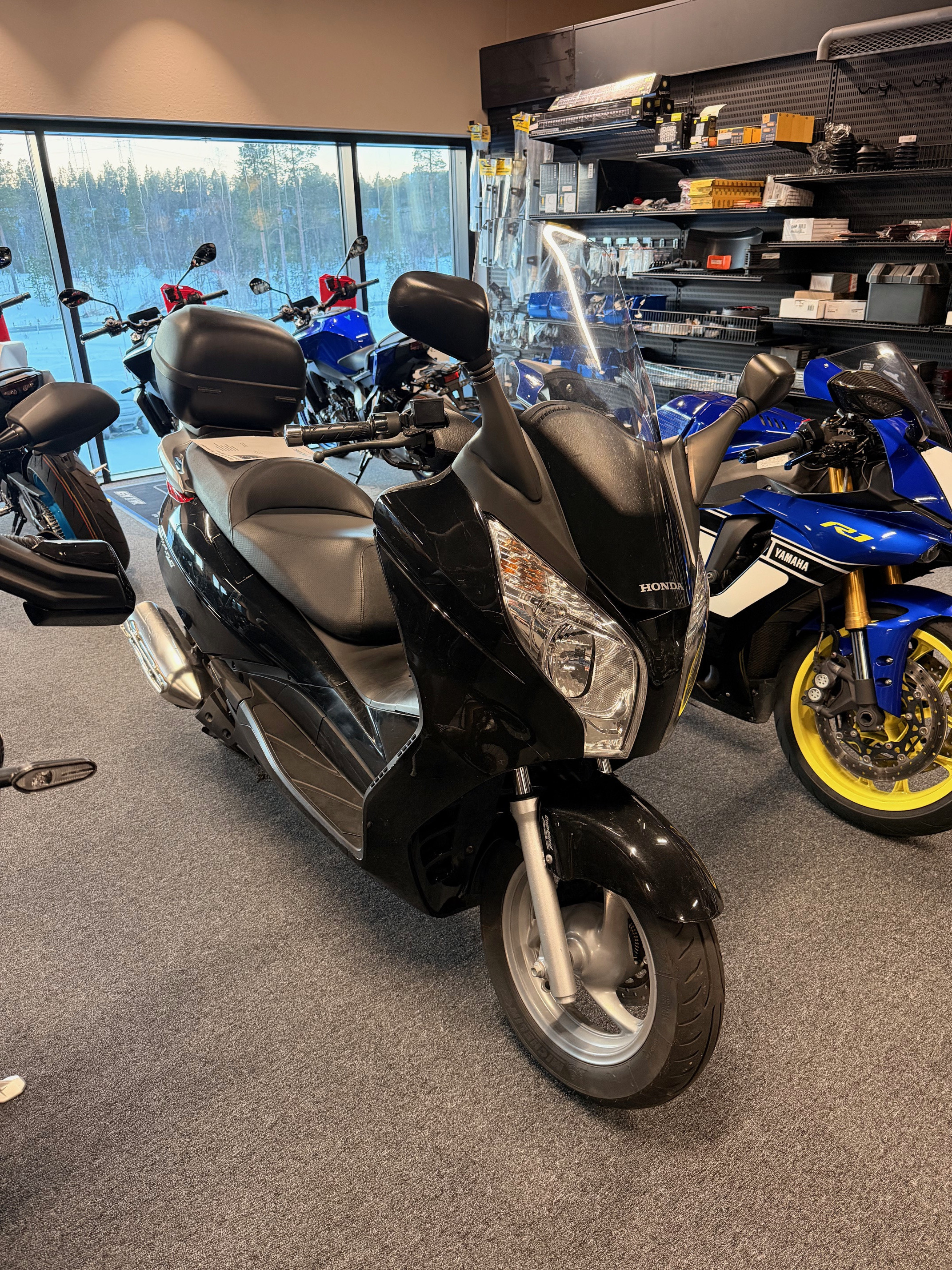 [general.product.image.short] 1 - Honda SilverWing 125 2009