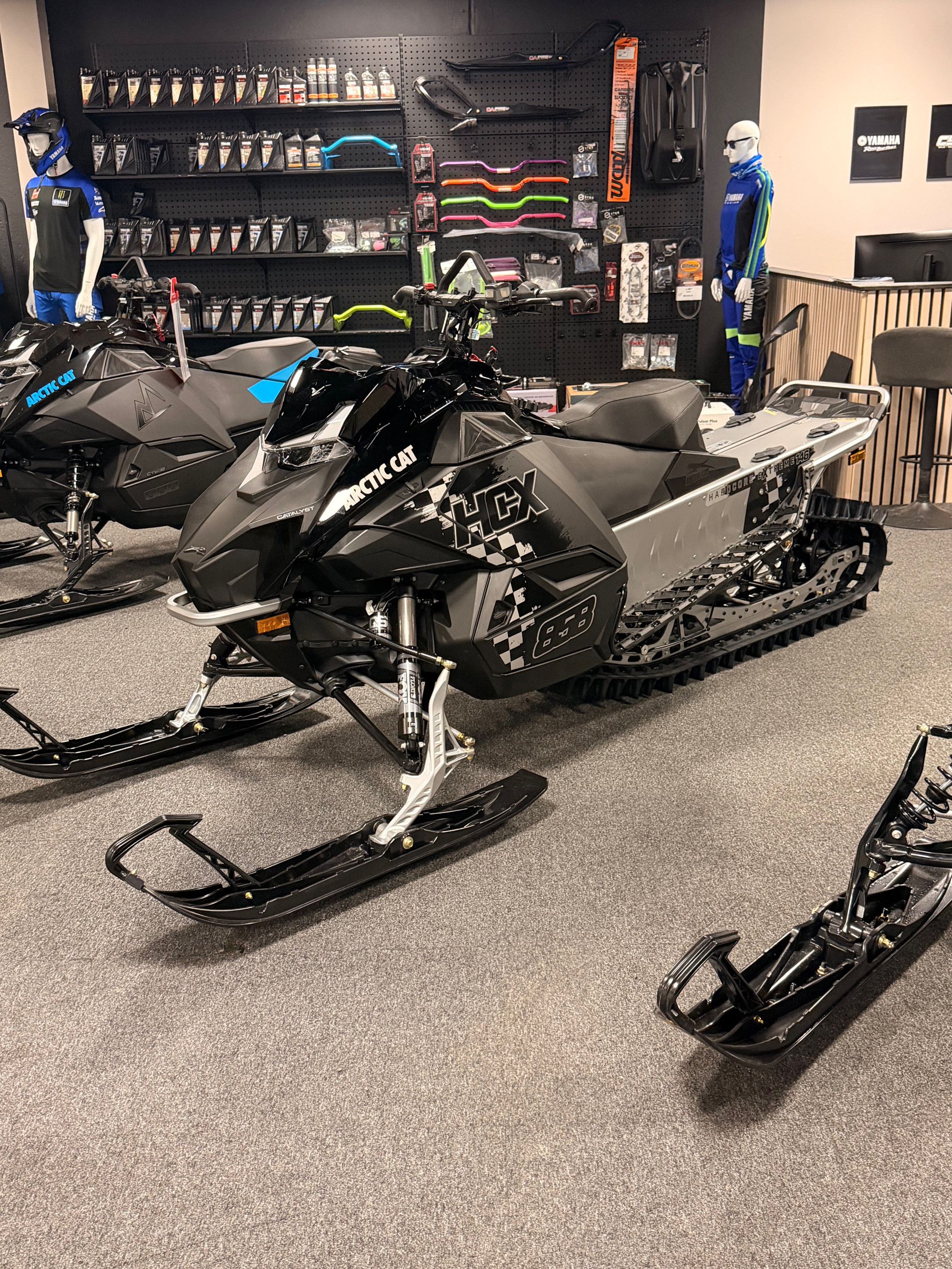 [general.product.image.short] 1 - Arctic Cat M 858 HCX 146" HardCoreXtreme 2026