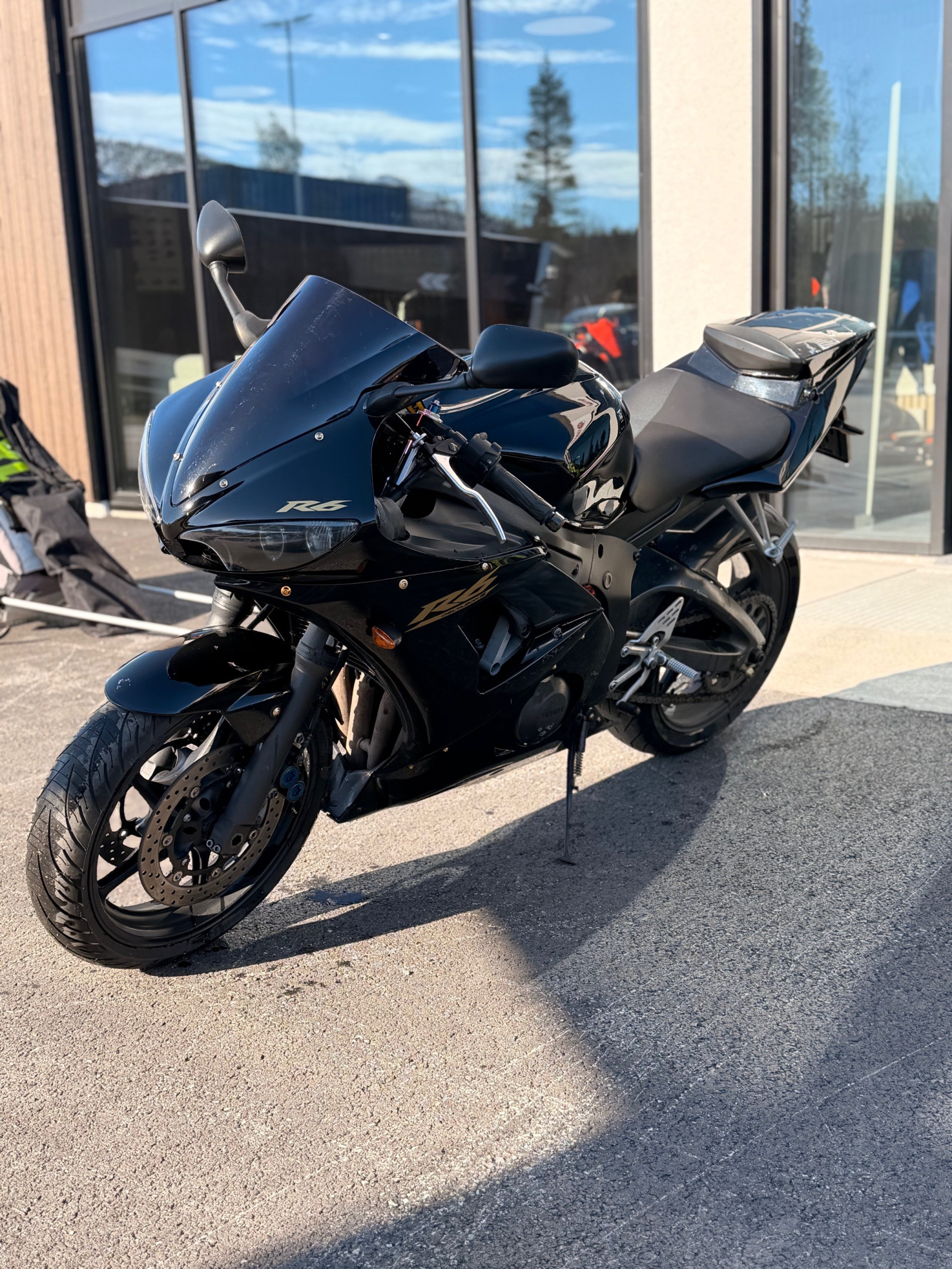 [general.product.image.short] 1 - Yamaha YZF R6 2003