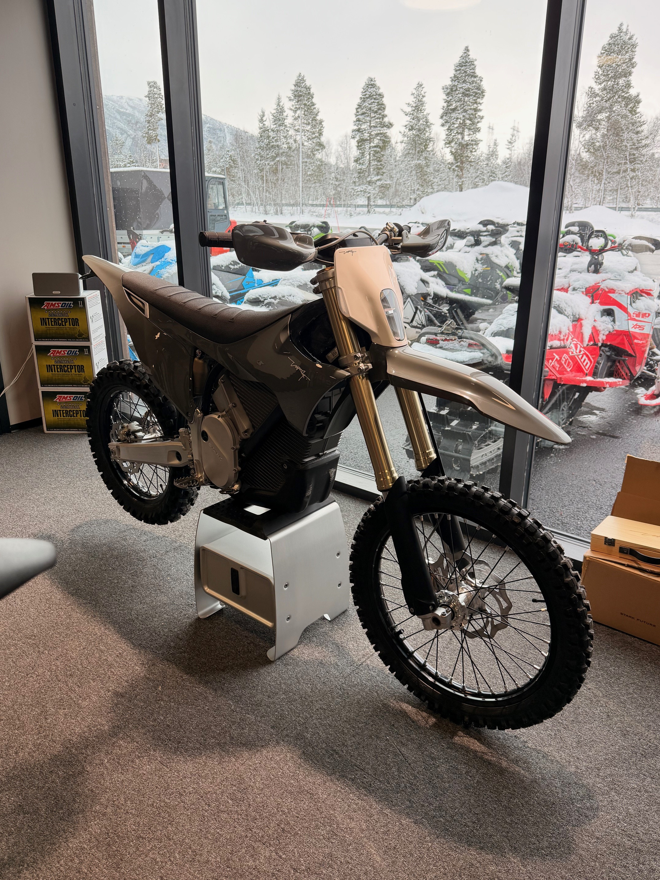 [general.product.image.short] 1 - Stark Future EX 80 hk Alfa Grey +fotbrems & grep s