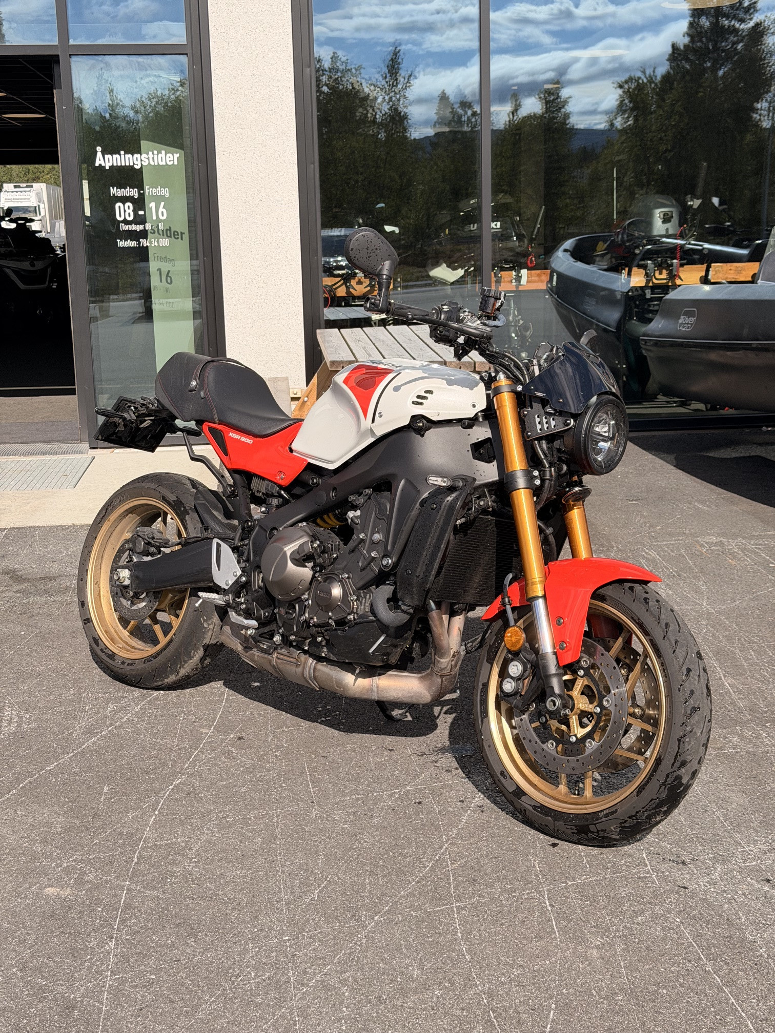 [general.product.image.short] 1 - Yamaha XSR 900 2024