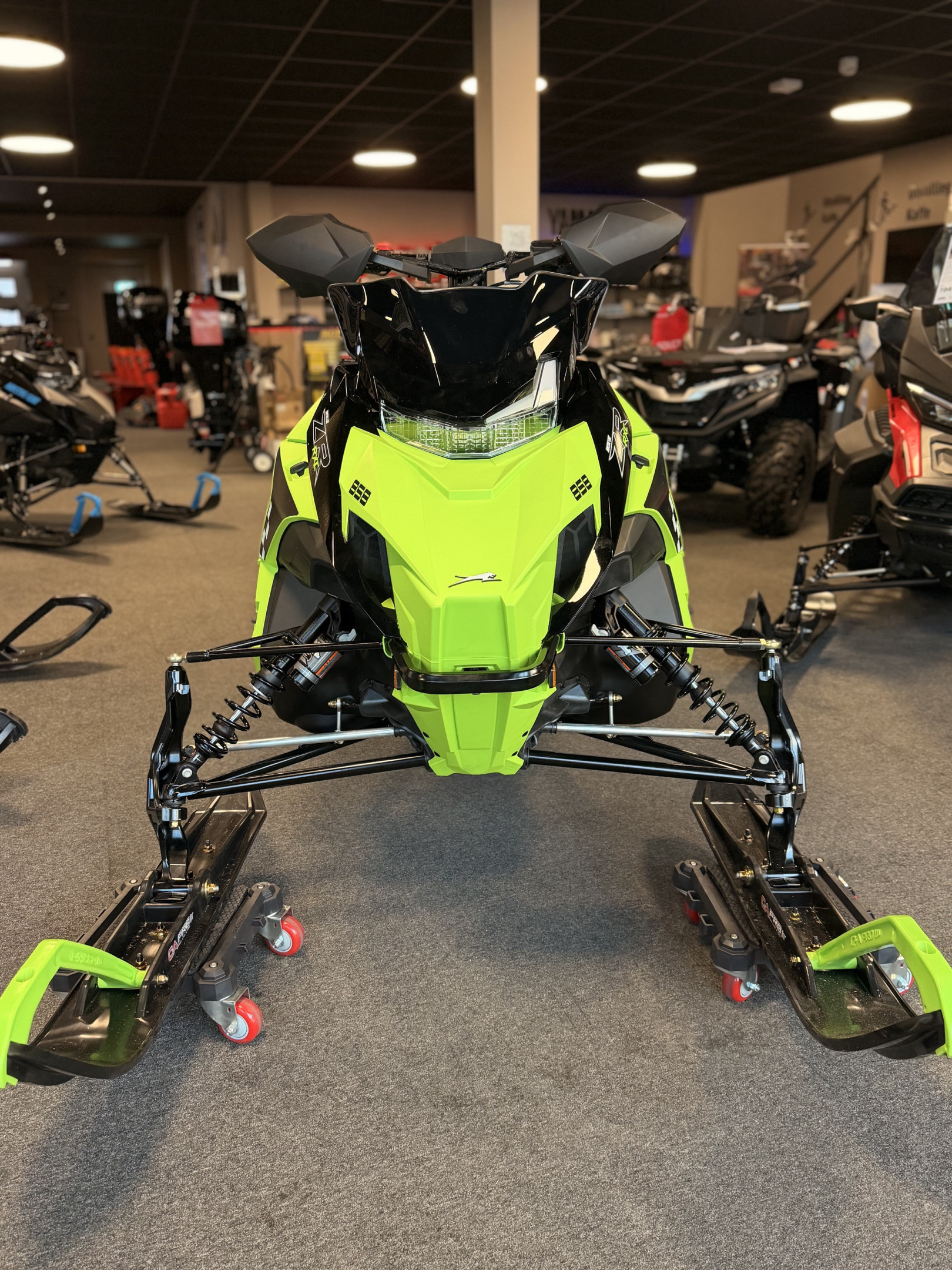 [general.product.image.short] 1 - Arctic Cat ZR 858 R-XC ES G8 MY27 2027